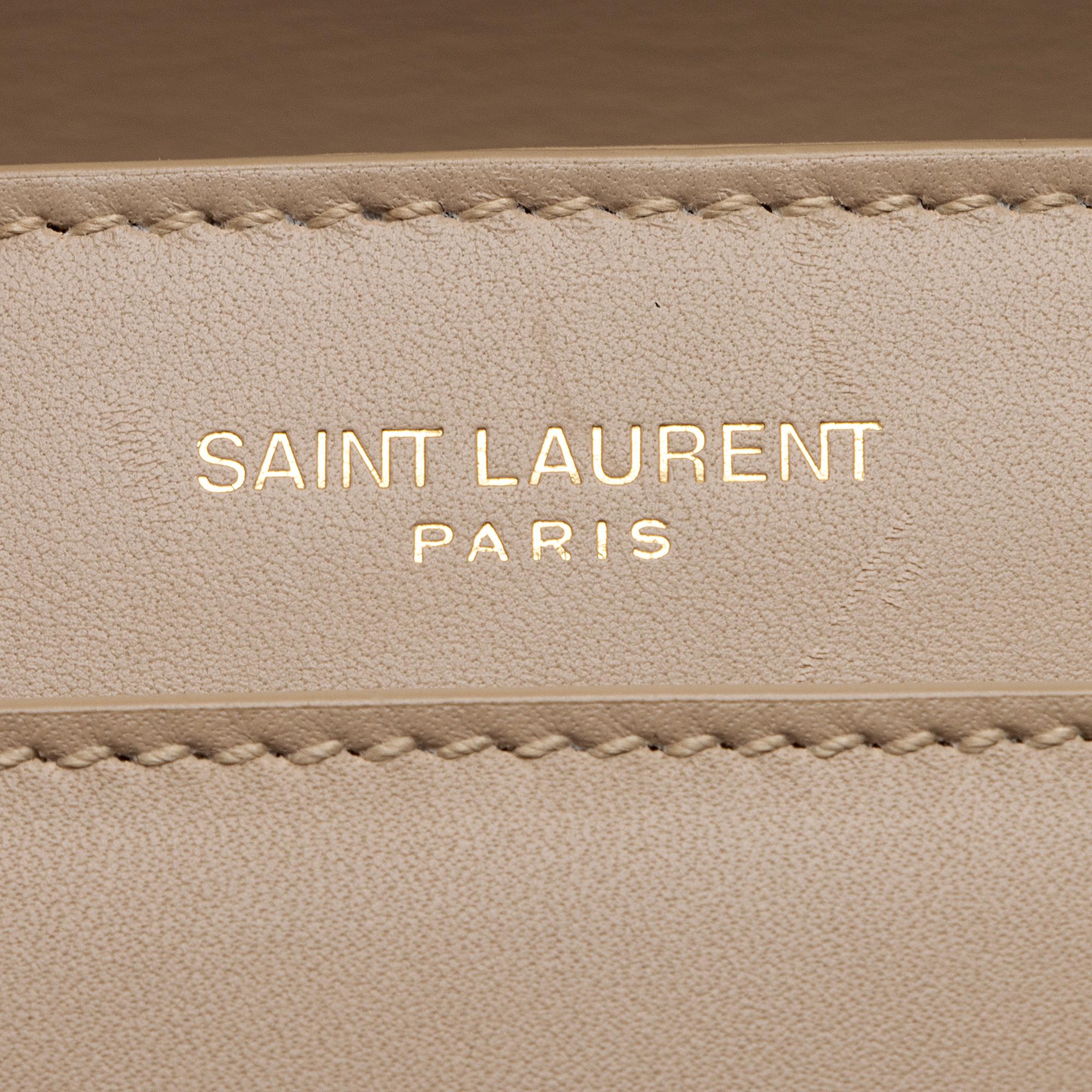 Saint Laurent Smooth Calfskin Le Maillon Shoulder Bag (SHF-ykAnZ1)