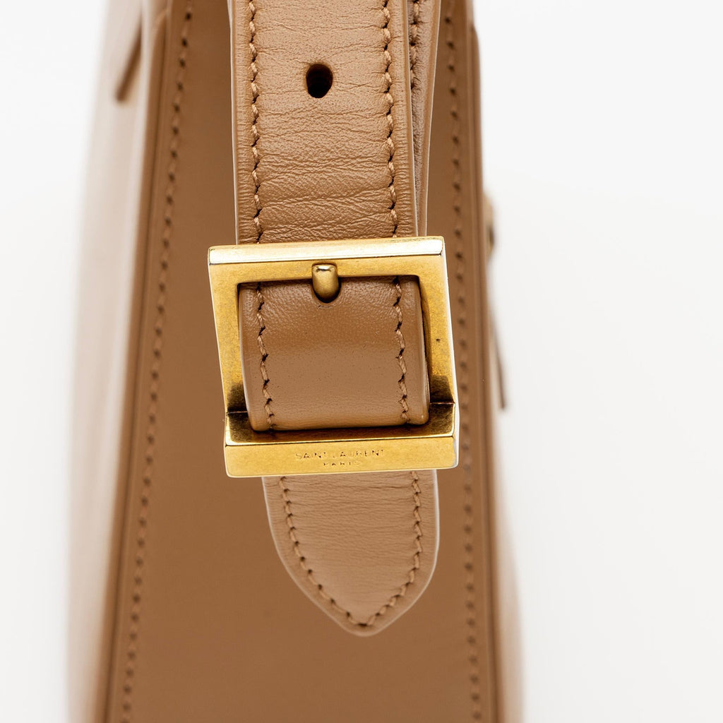 Saint Laurent Smooth Calfskin Monogram Le 5 A 7 Hobo (SHF-QB8CXX)