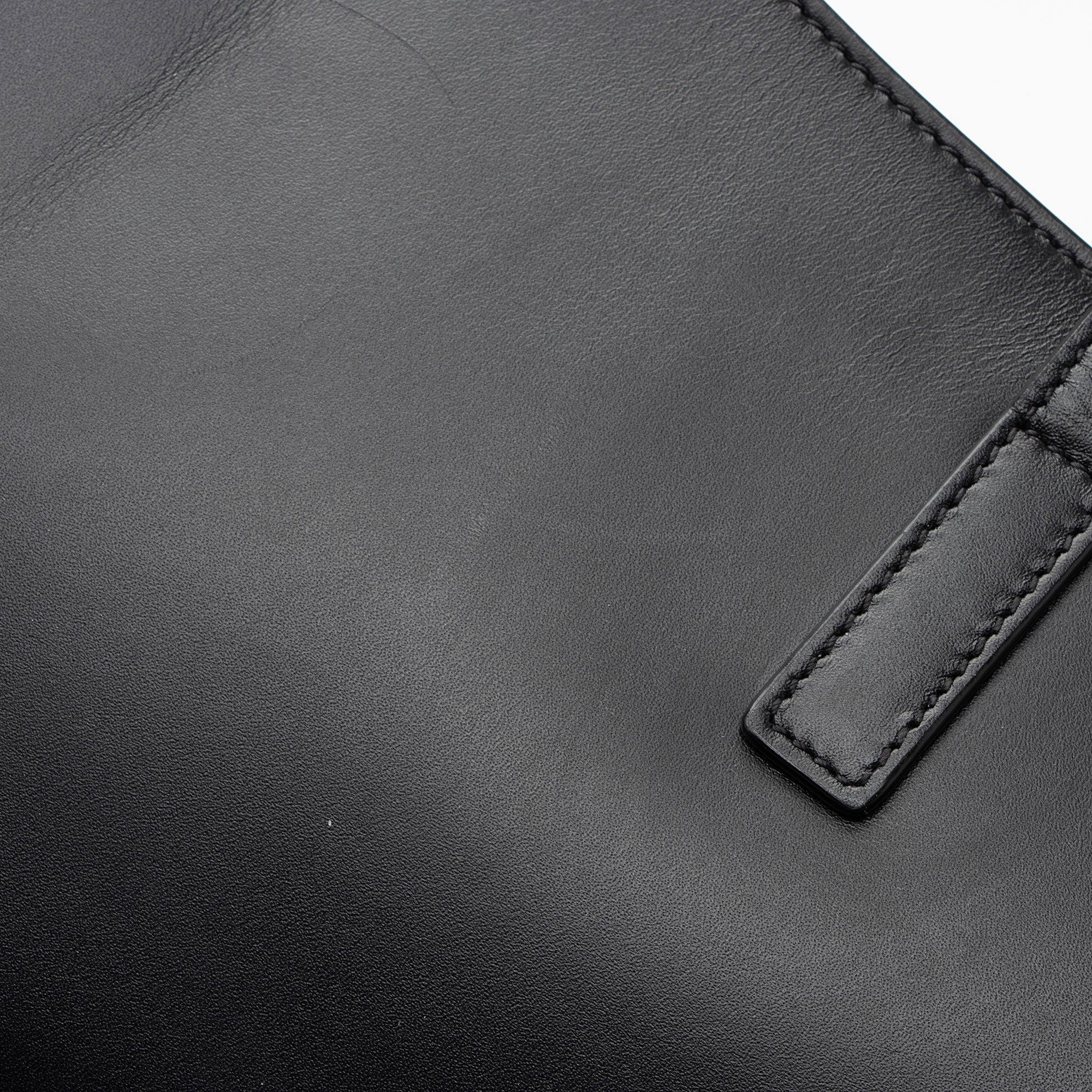 Saint Laurent Smooth Calfskin Monogram Le 5 A 7 Hobo (SHF-X5WO2I)