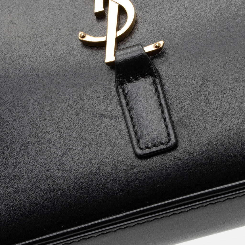 Saint Laurent Smooth Calfskin Monogram Le 5 A 7 Hobo (SHF-X5WO2I)