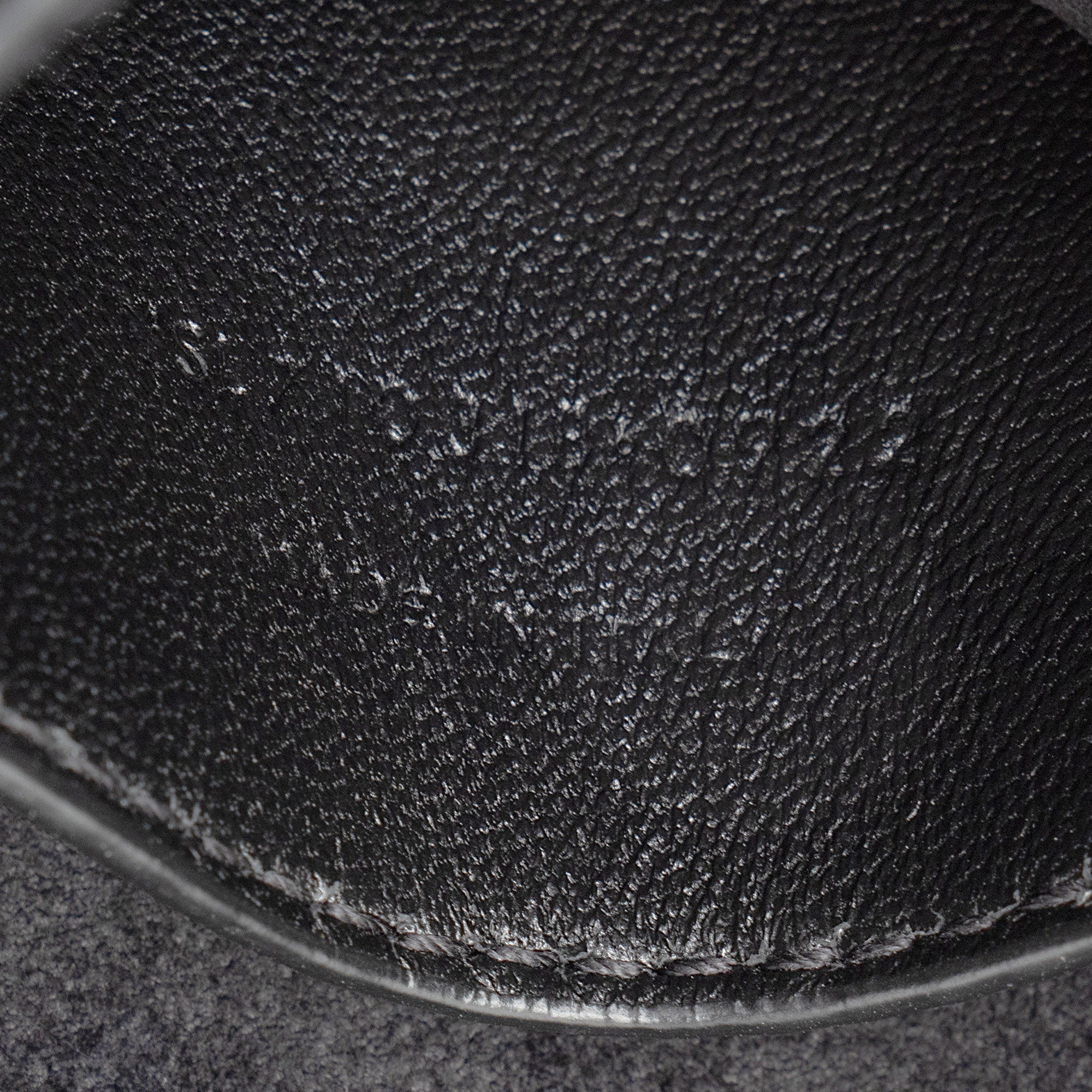 Saint Laurent Smooth Calfskin Monogram Le 5 A 7 Mini Hobo (SHF-zn70qi)