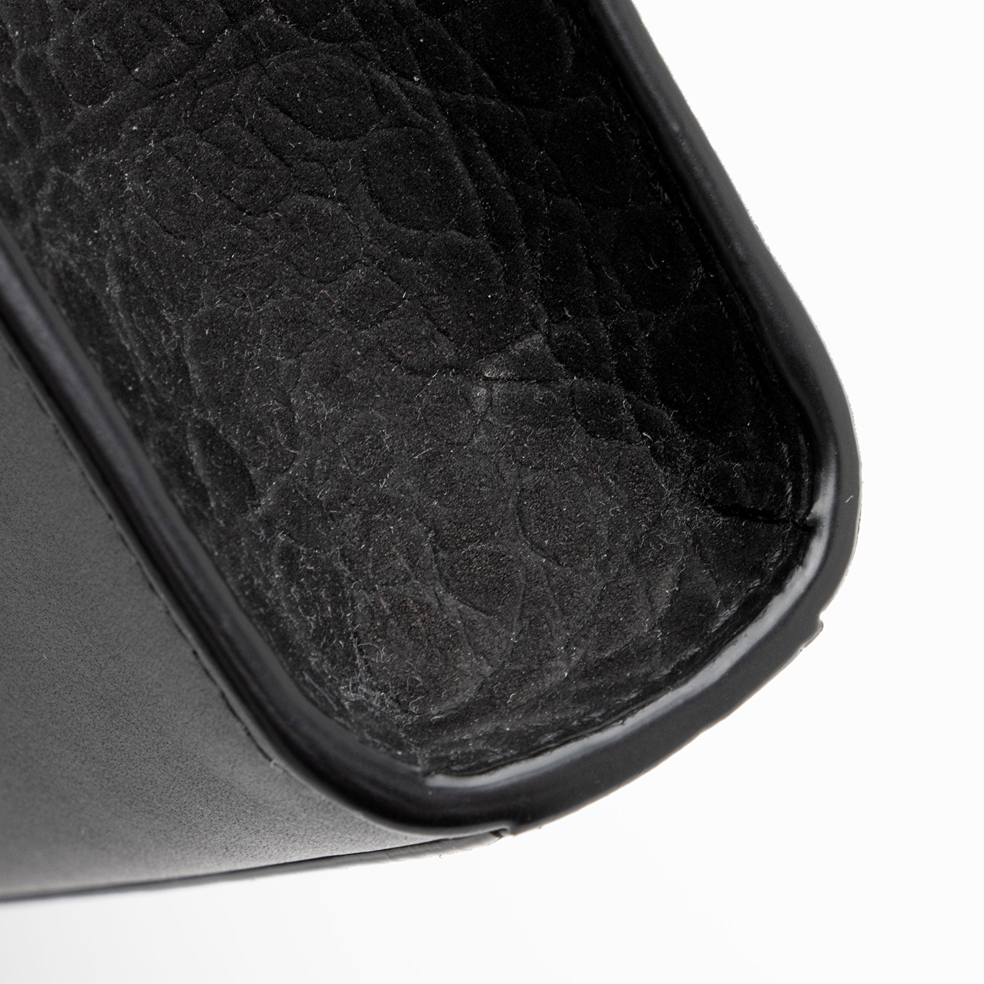 Saint Laurent Suede Croc Embossed Kate Belt Bag (SHF-fiWAvm)