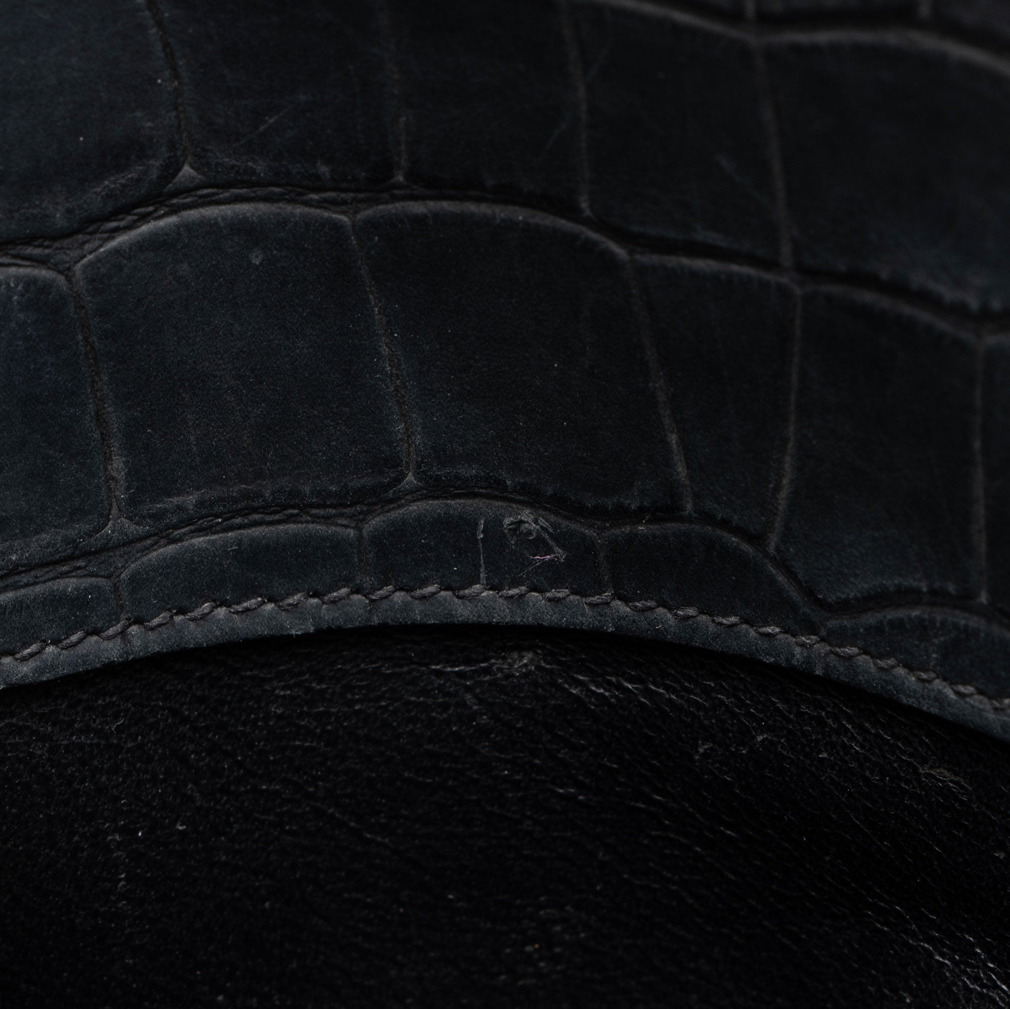 Saint Laurent Suede Croc Embossed Sac De Jour Small Tote (SHF-KNTdV6)