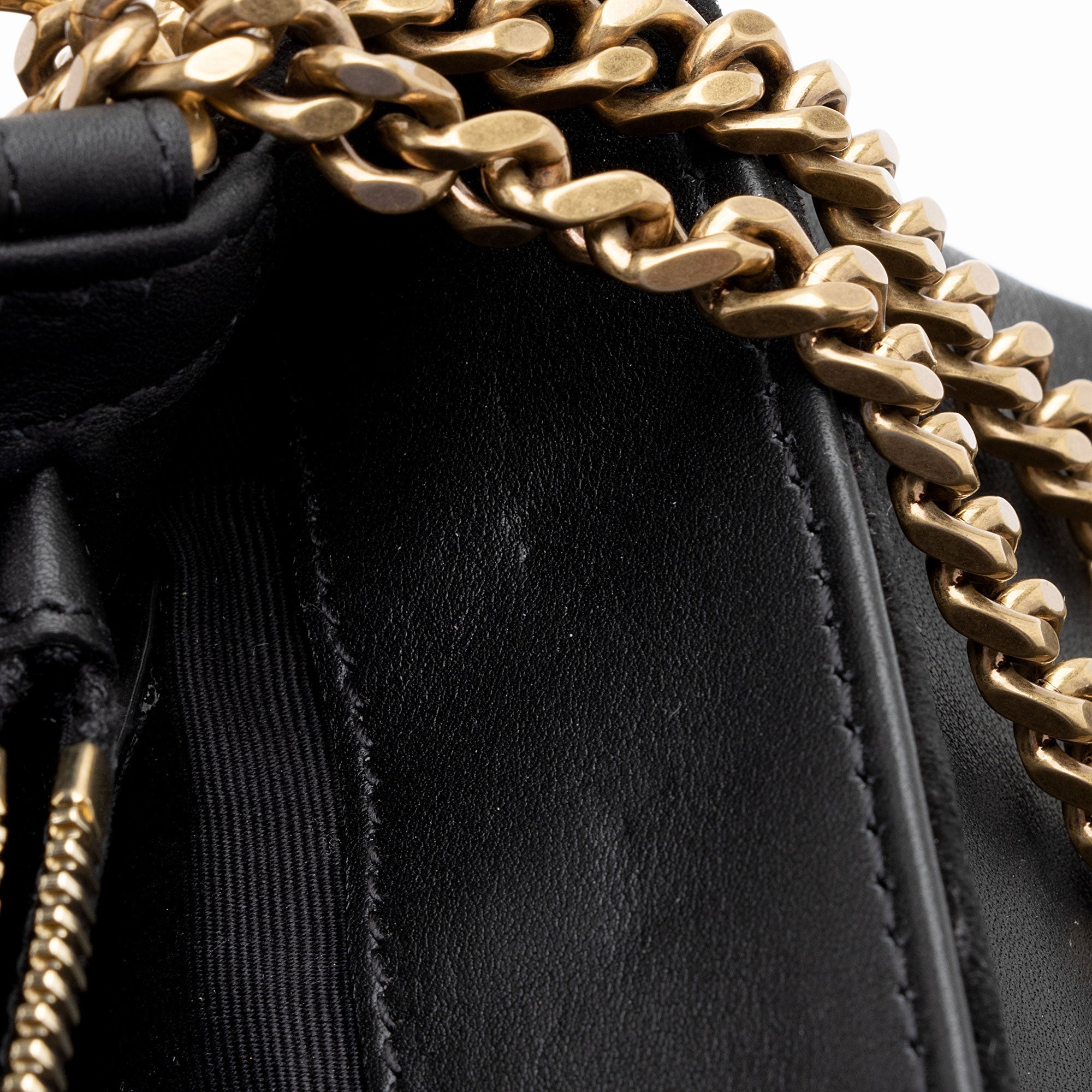 Saint Laurent Suede Monogram LouLou Chain Small Crossbody Bag (SHF-3u0yIz)
