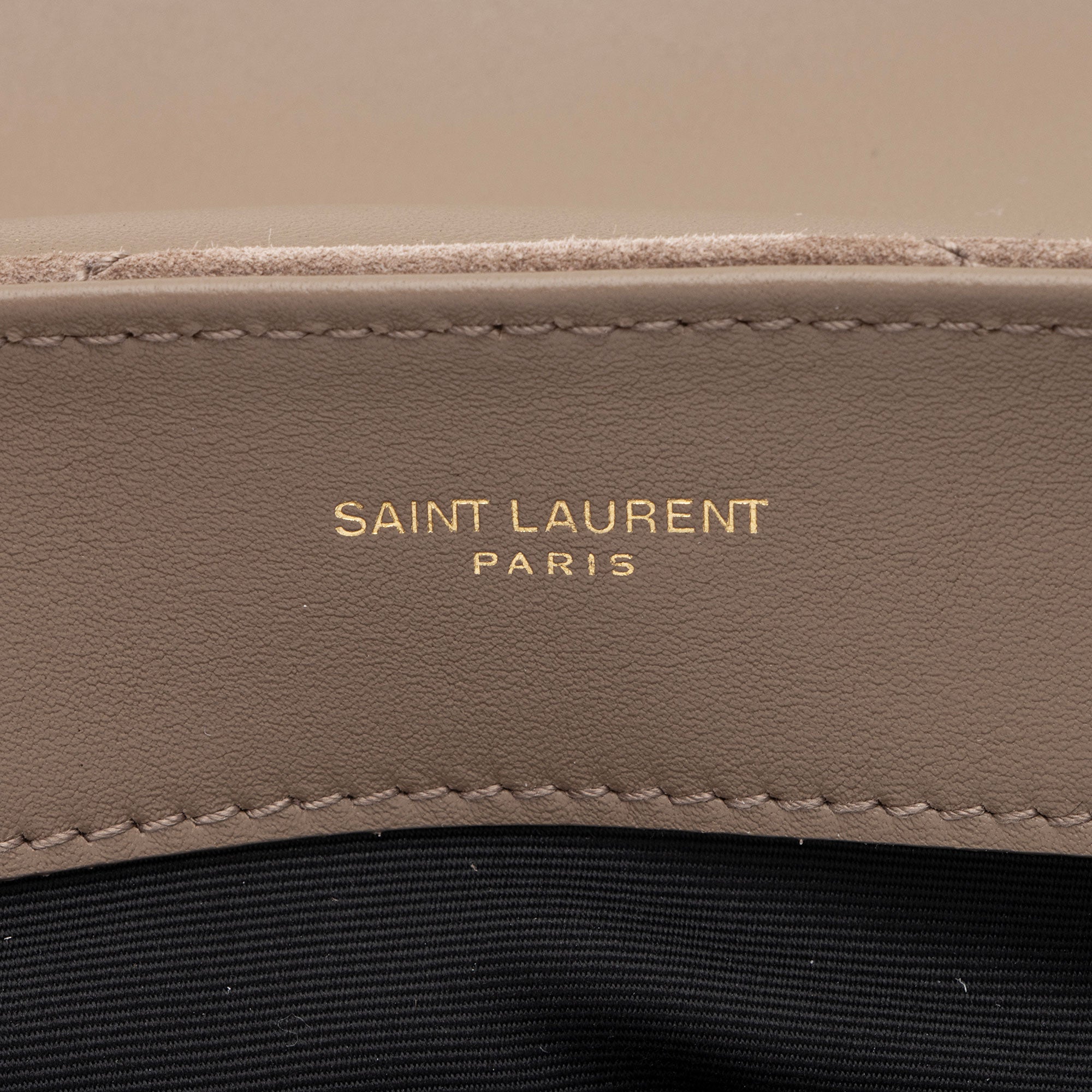 Saint Laurent Suede Monogram LouLou Chain Small Crossbody Bag (SHF-JtlYPP)