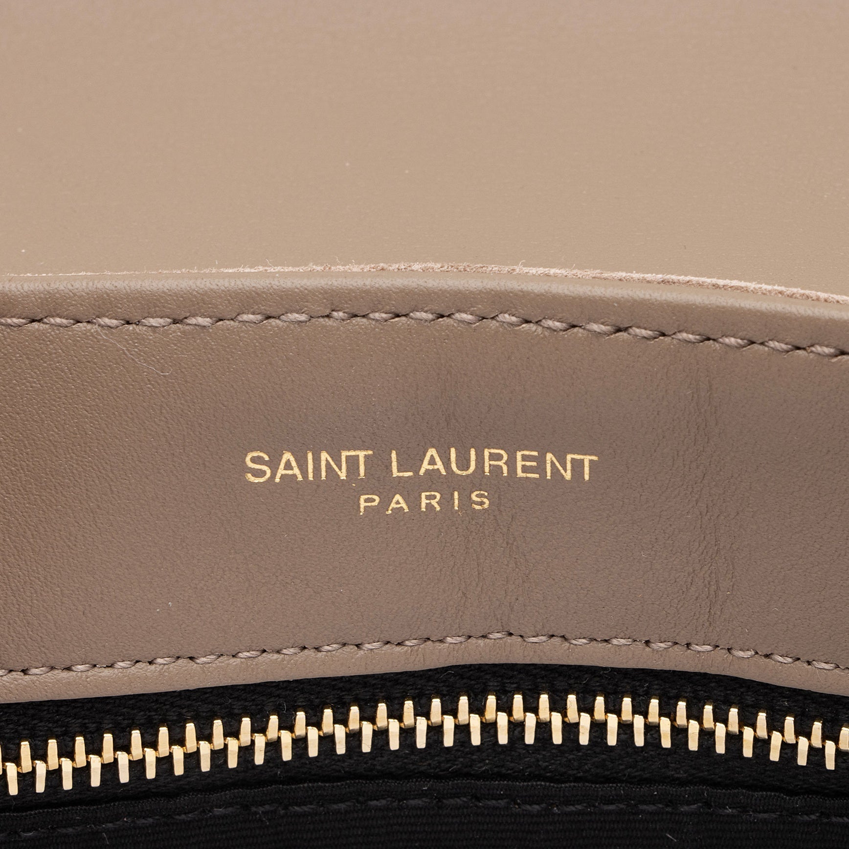 Saint Laurent Suede Monogram LouLou Toy Crossbody Bag (SHF-c1jm6y)