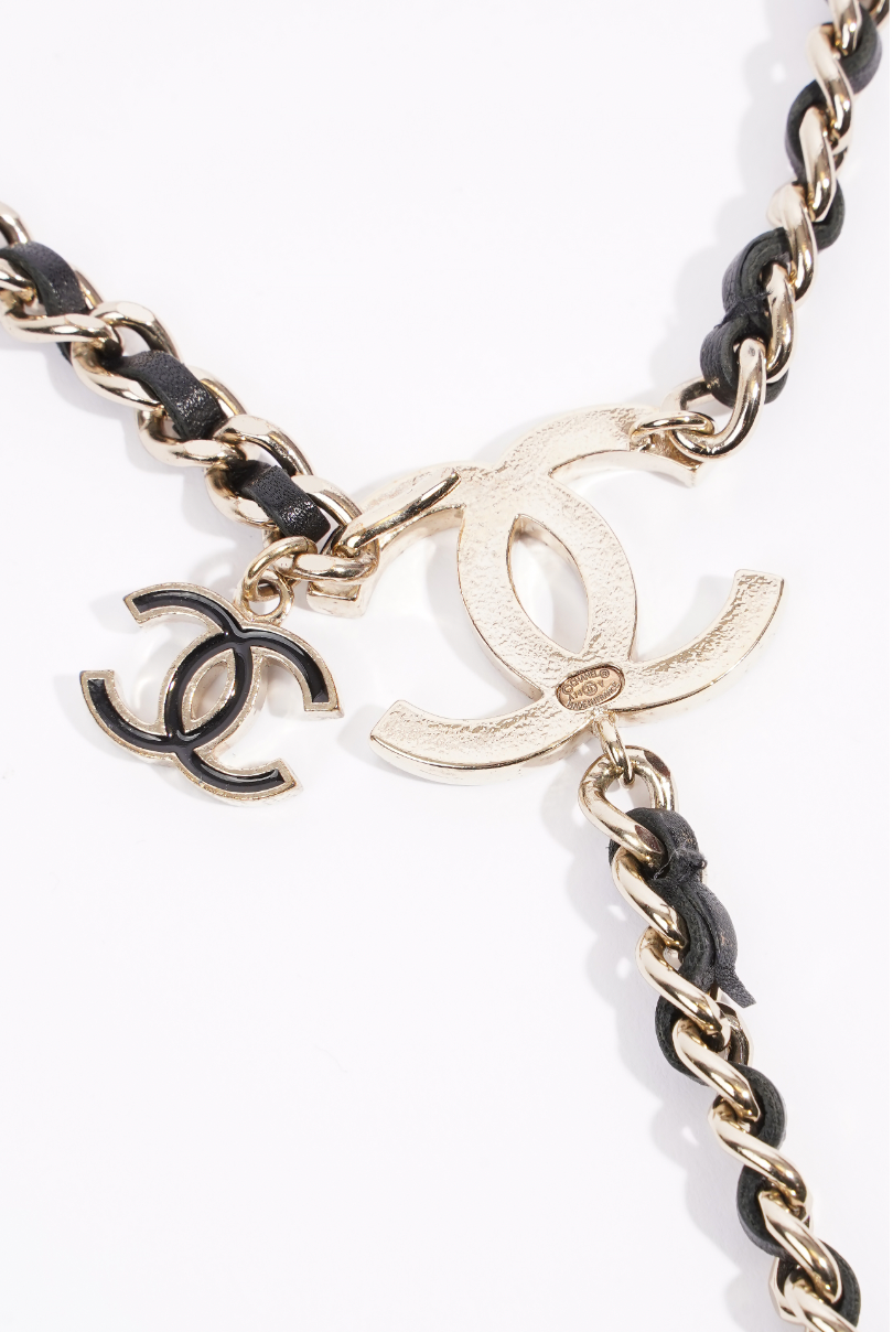 Chanel Logo Chain Belt Black / Silver Leather