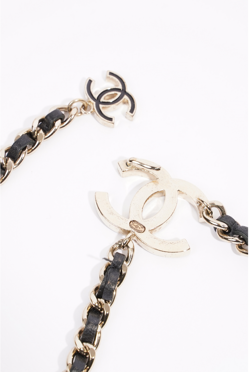Chanel Logo Chain Belt Black / Silver Leather