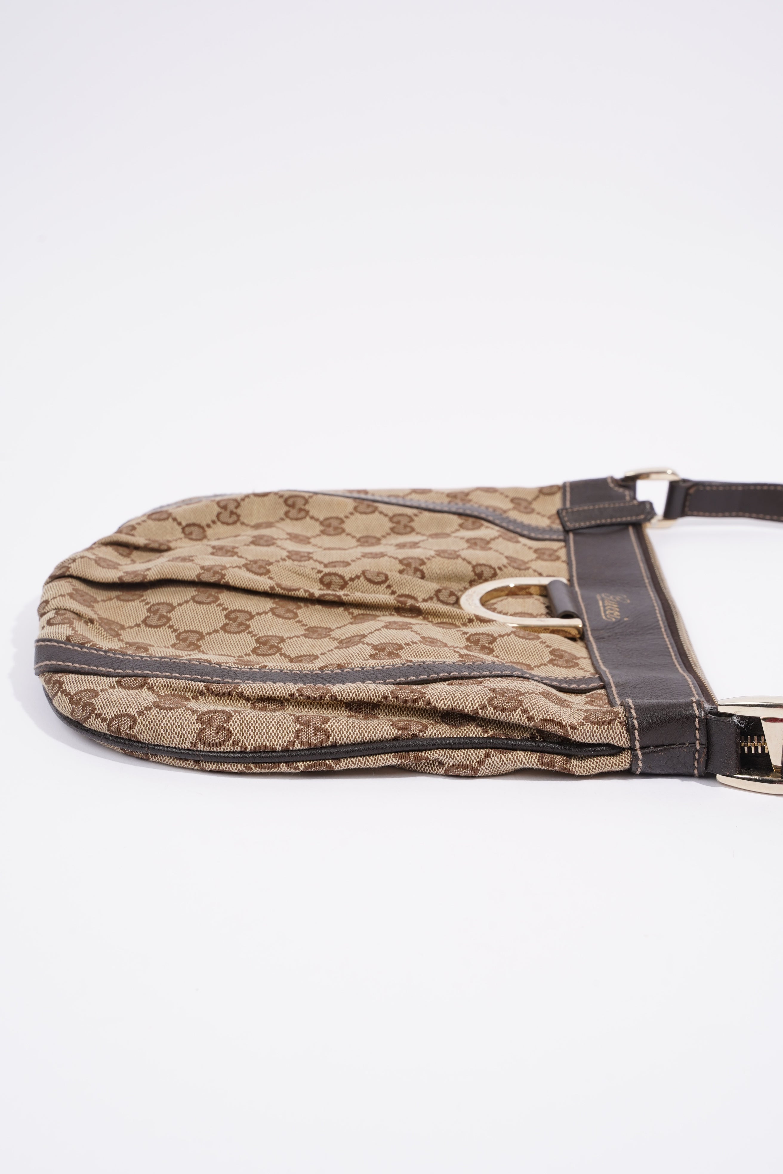 Gucci Abbey D-Ring GG Supreme Coated Canvas