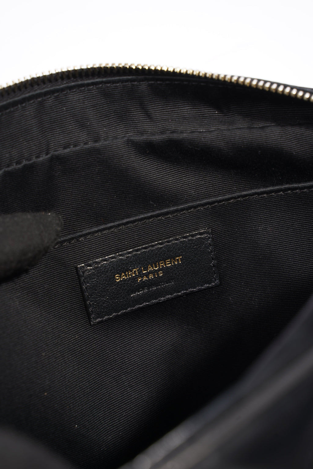 Saint Laurent Lou Camera Black Velvet