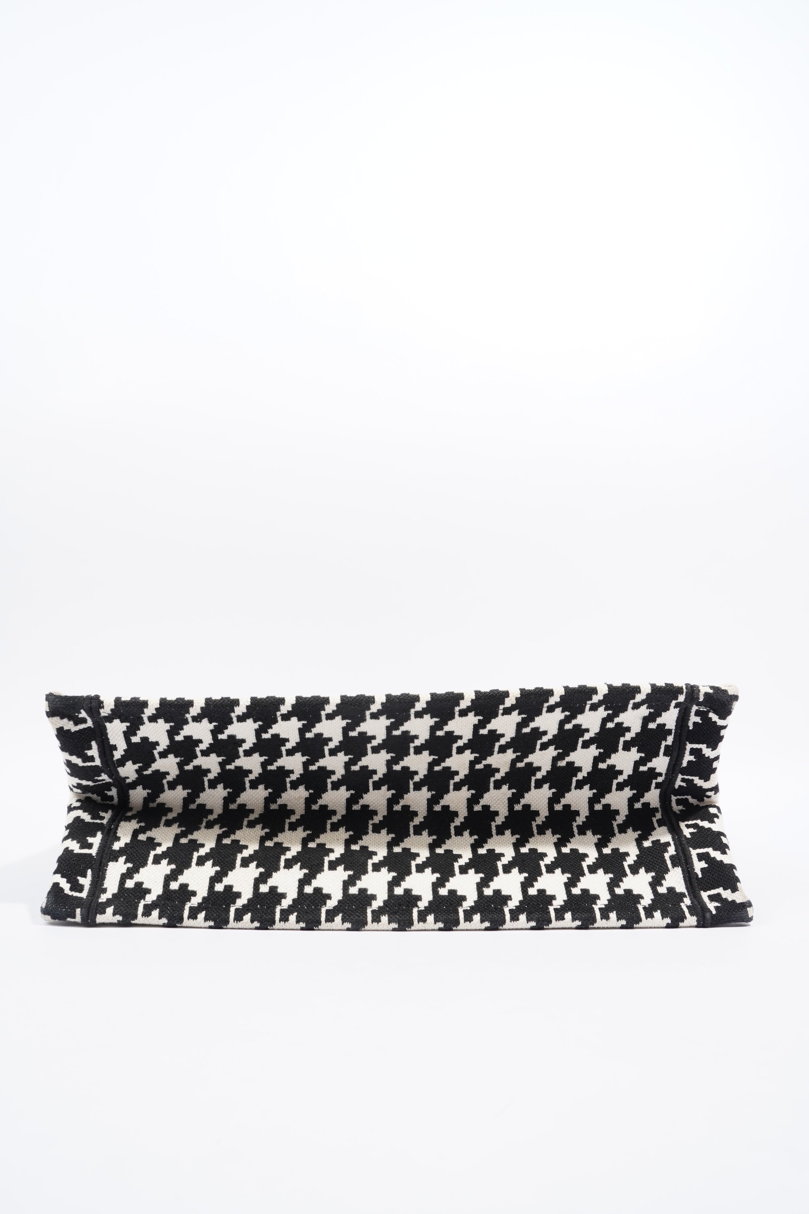 Christian Dior Houndstooth Book Tote Black / White Canvas Medium