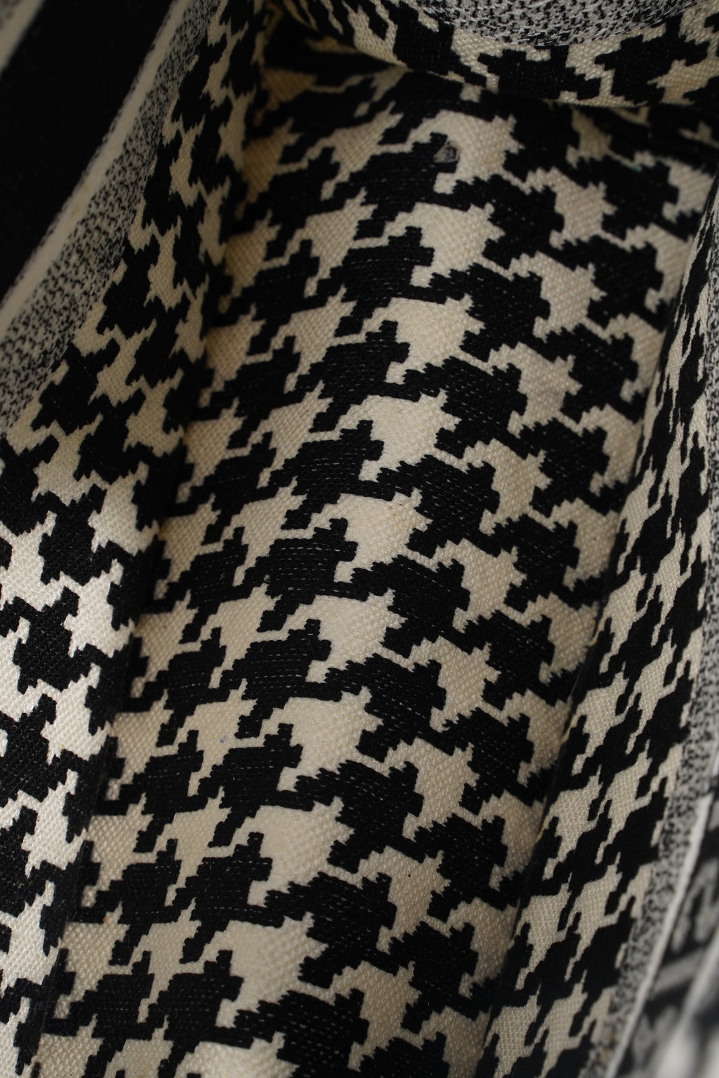 Christian Dior Houndstooth Book Tote Black / White Canvas Medium