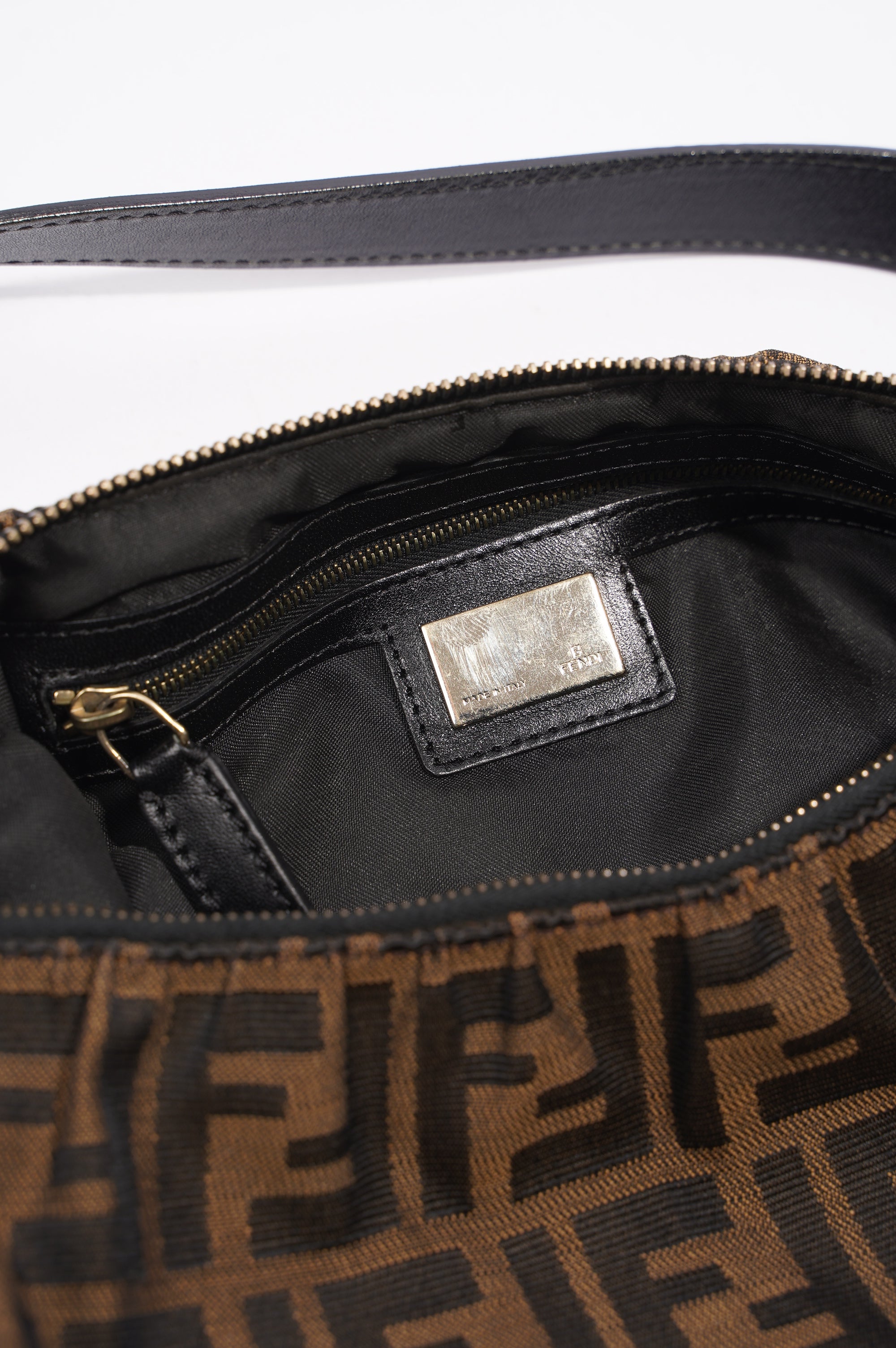 Fendi Shoulder Bag Zucca Print / Brown Canvas