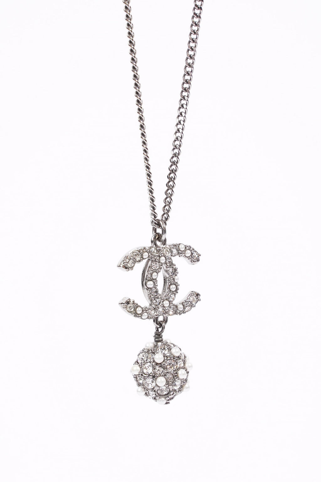 Chanel Logo Mirror Ball Necklace Silver / Pearl Base Metal