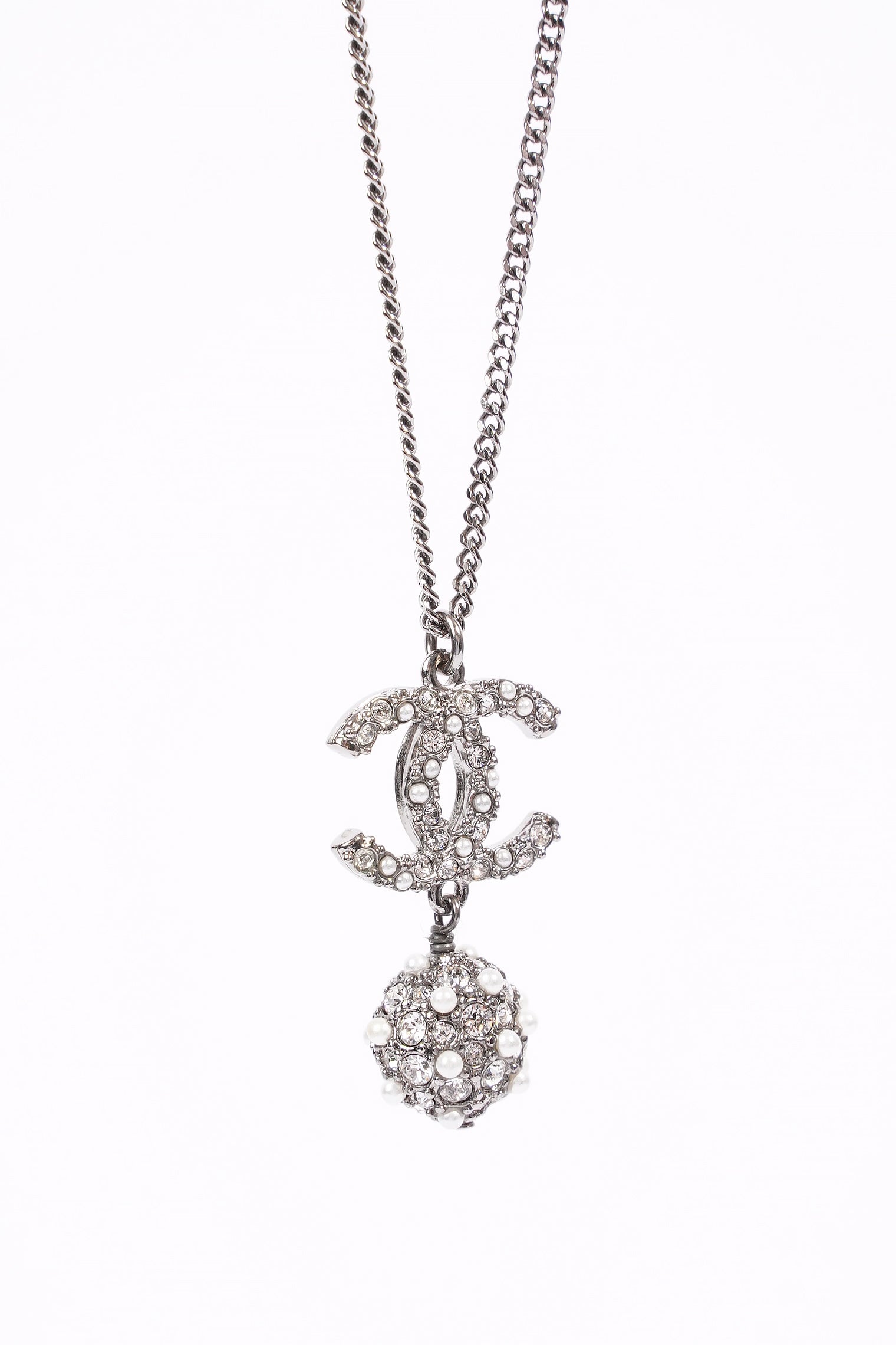 Chanel Logo Mirror Ball Necklace Silver / Pearl Base Metal