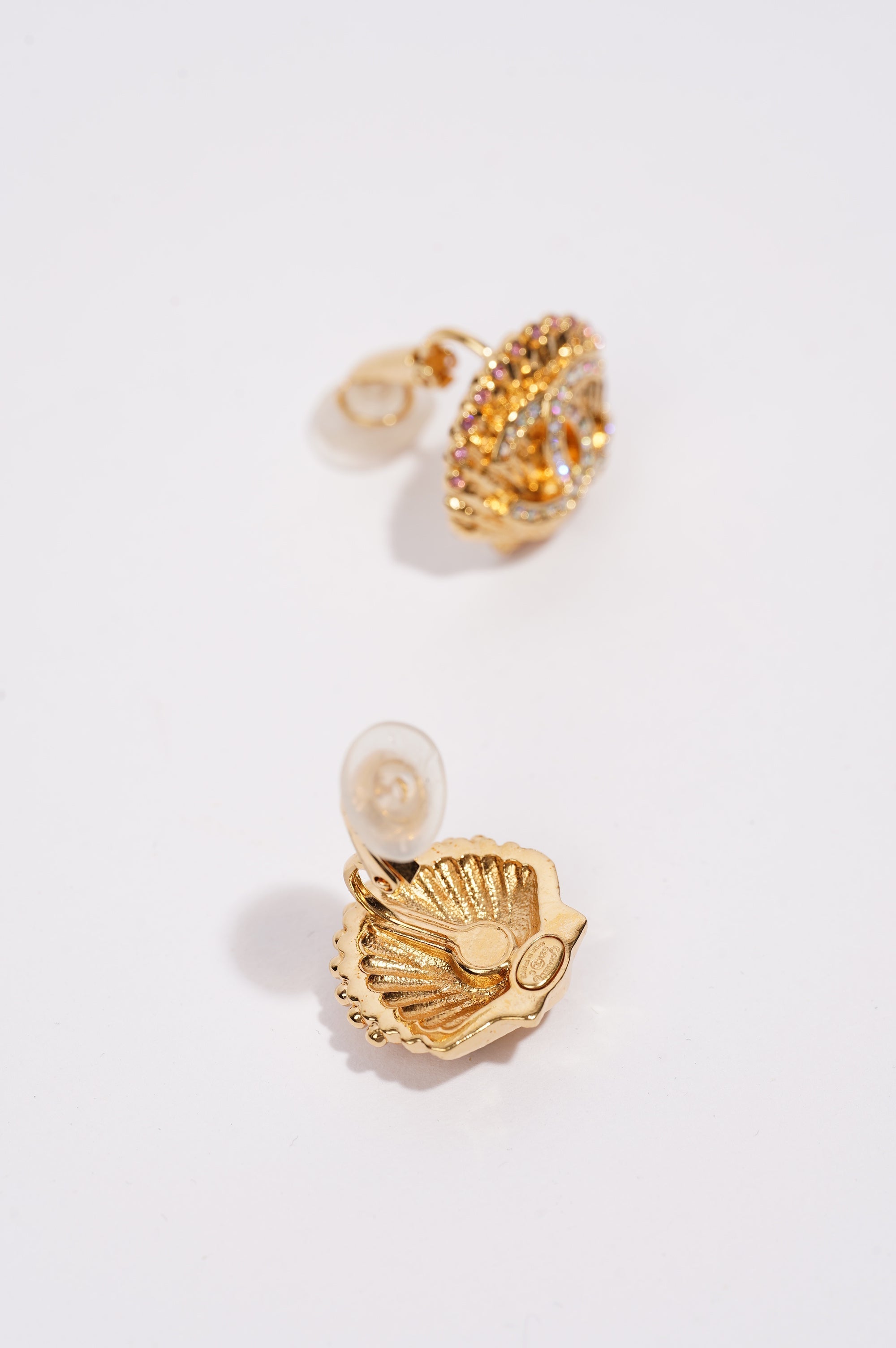 Chanel Shell Logo Earrings Gold / Multicolour Diamantes Base Metal