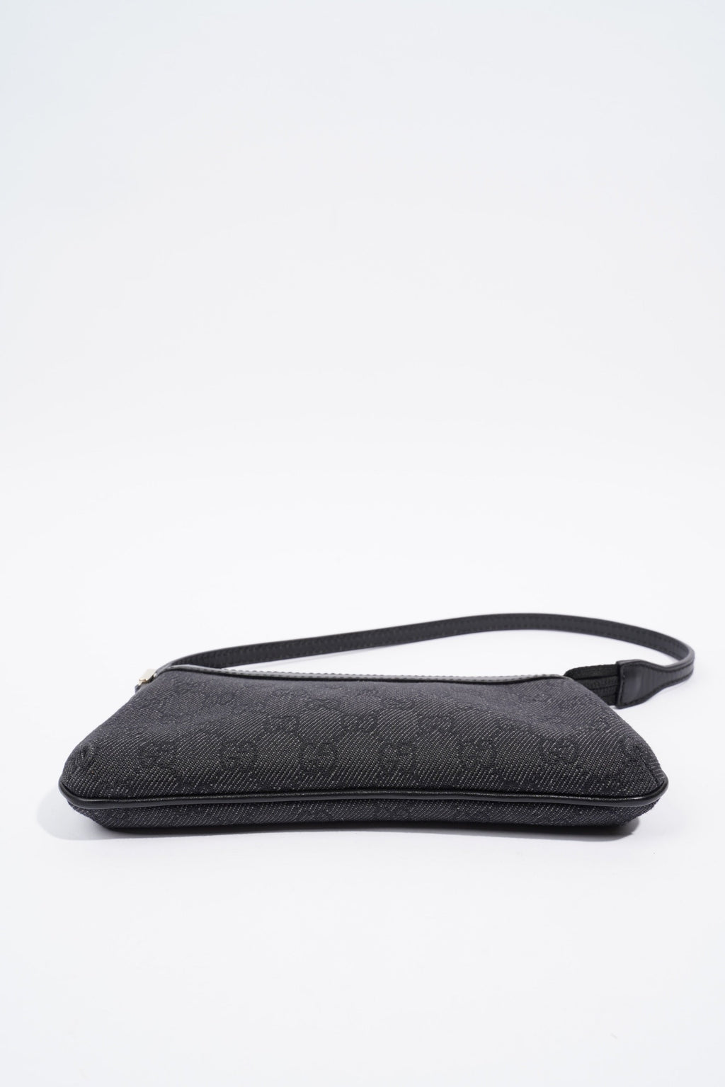 Gucci Pochette Supreme Print / Black