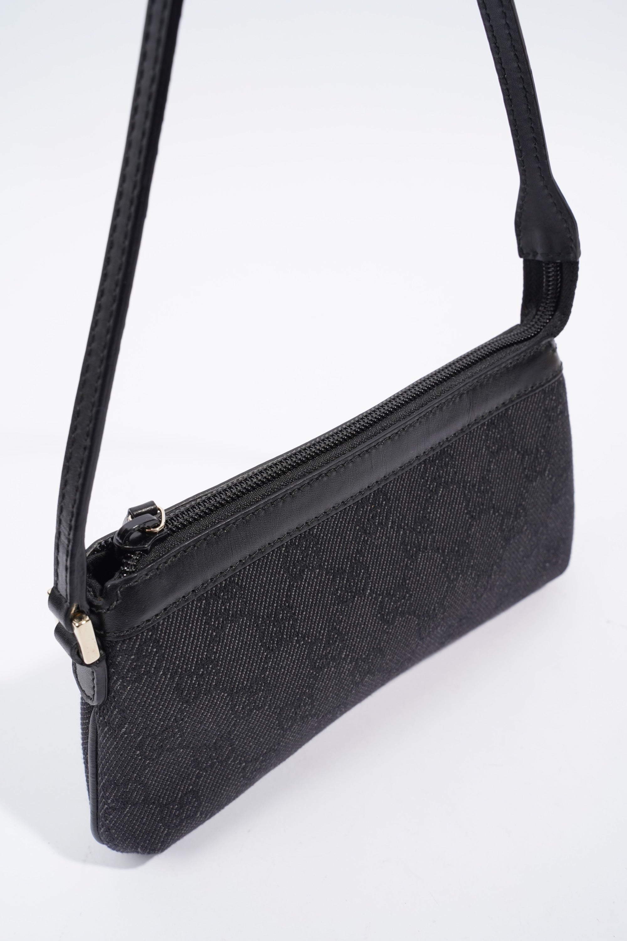 Gucci Pochette Supreme Print / Black