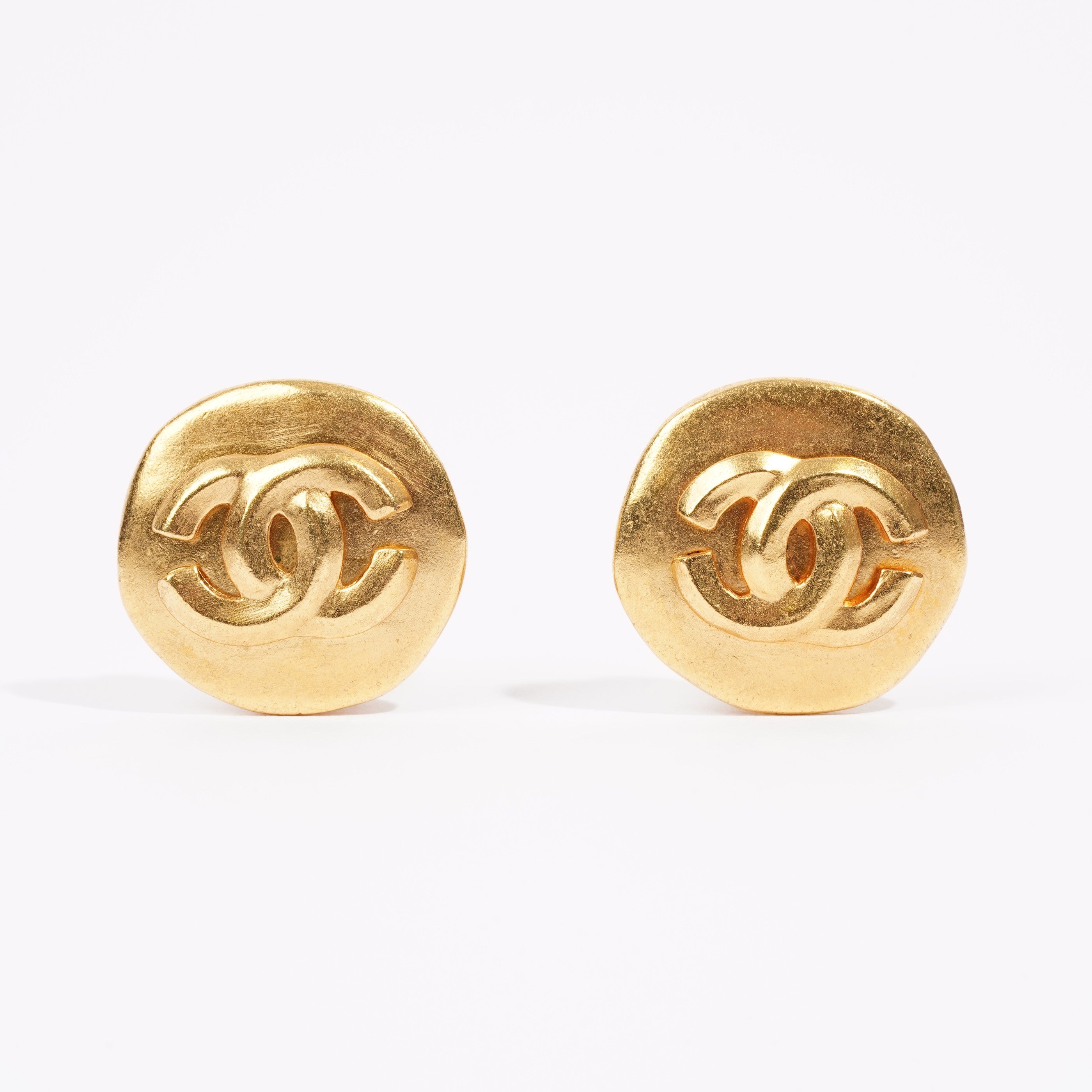 Chanel Logo Earring Gold Gold Plated
