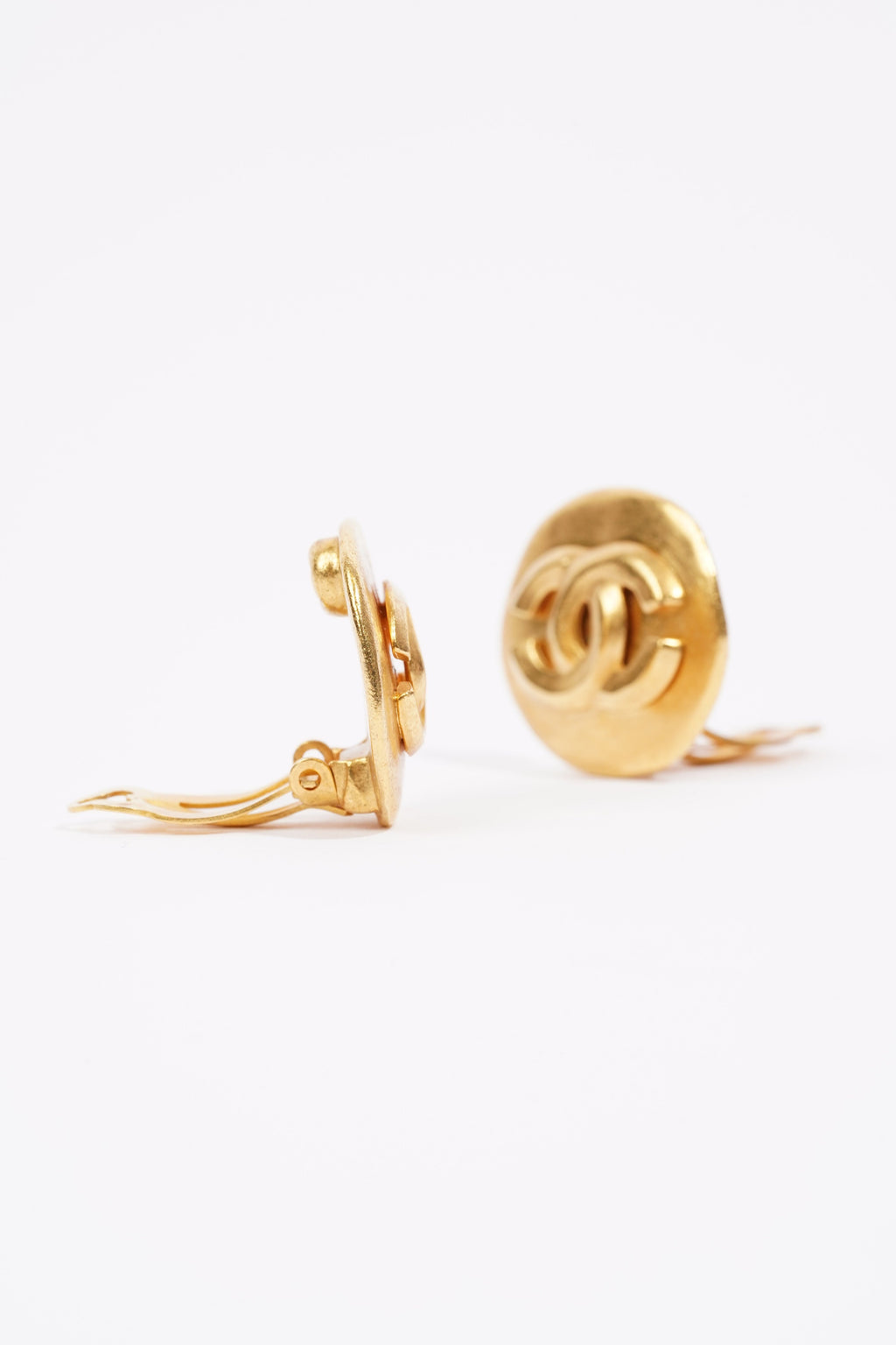 Chanel Logo Earring Gold Gold Plated