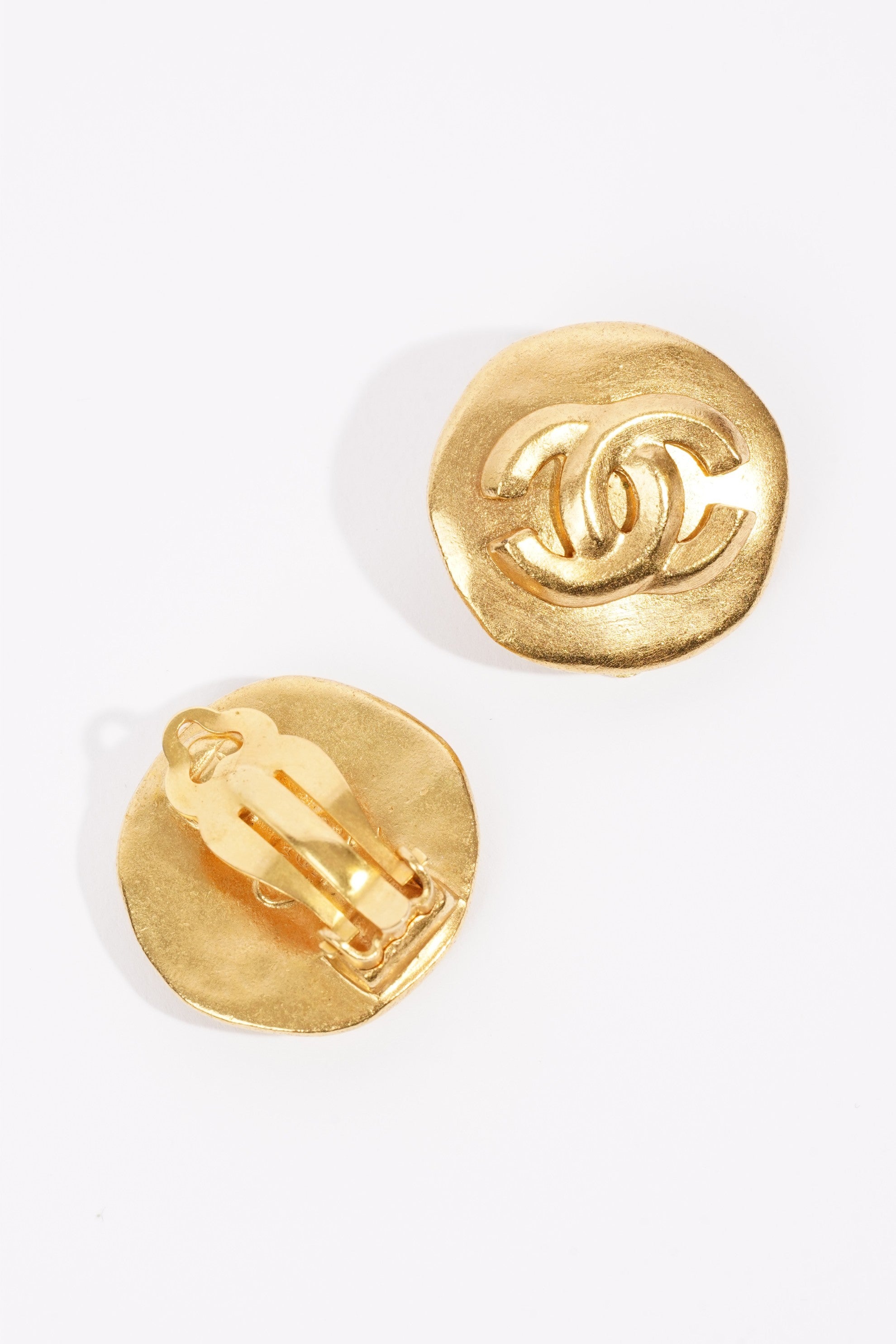 Chanel Logo Earring Gold Gold Plated