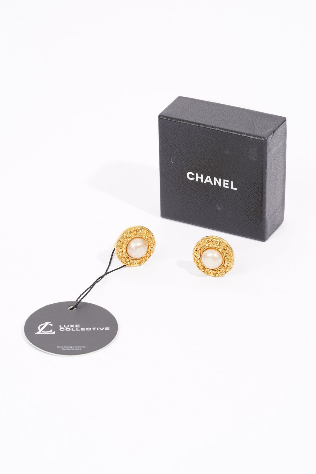 Chanel Gripoix Logo Earings Gold / Gripoix Base Metal