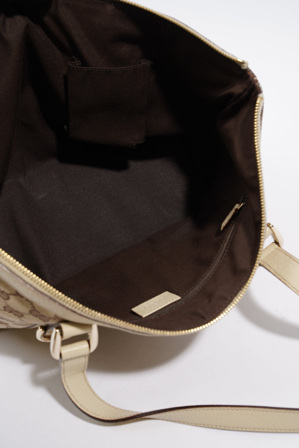 Gucci Abbey Shoulder Bag Supreme Print / White Canvas Small