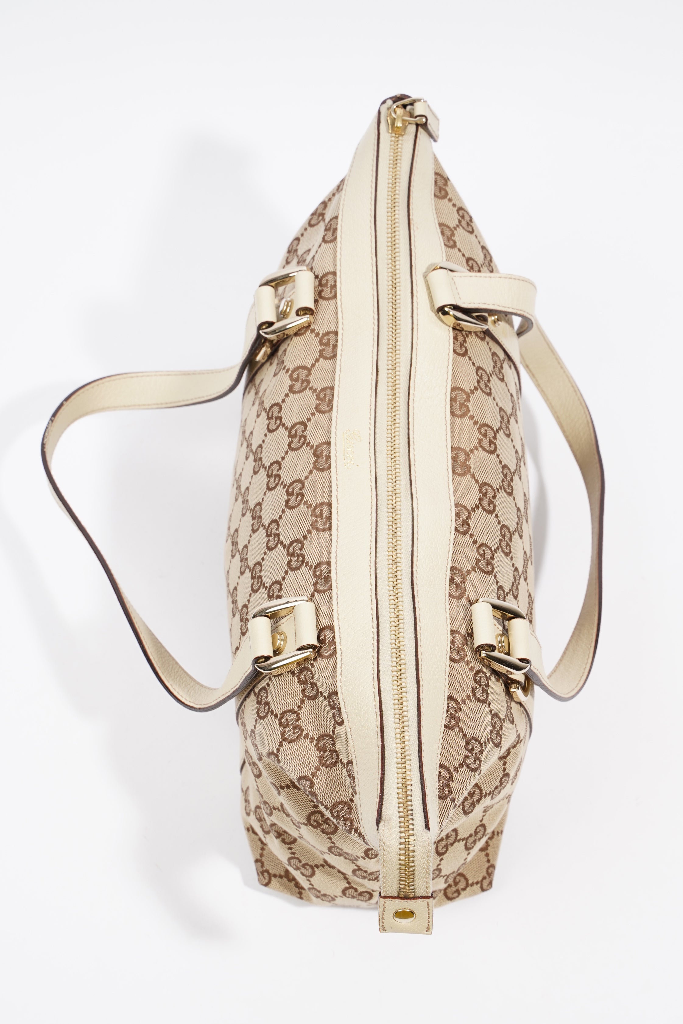 Gucci Abbey Shoulder Bag Supreme Print / White Canvas Small