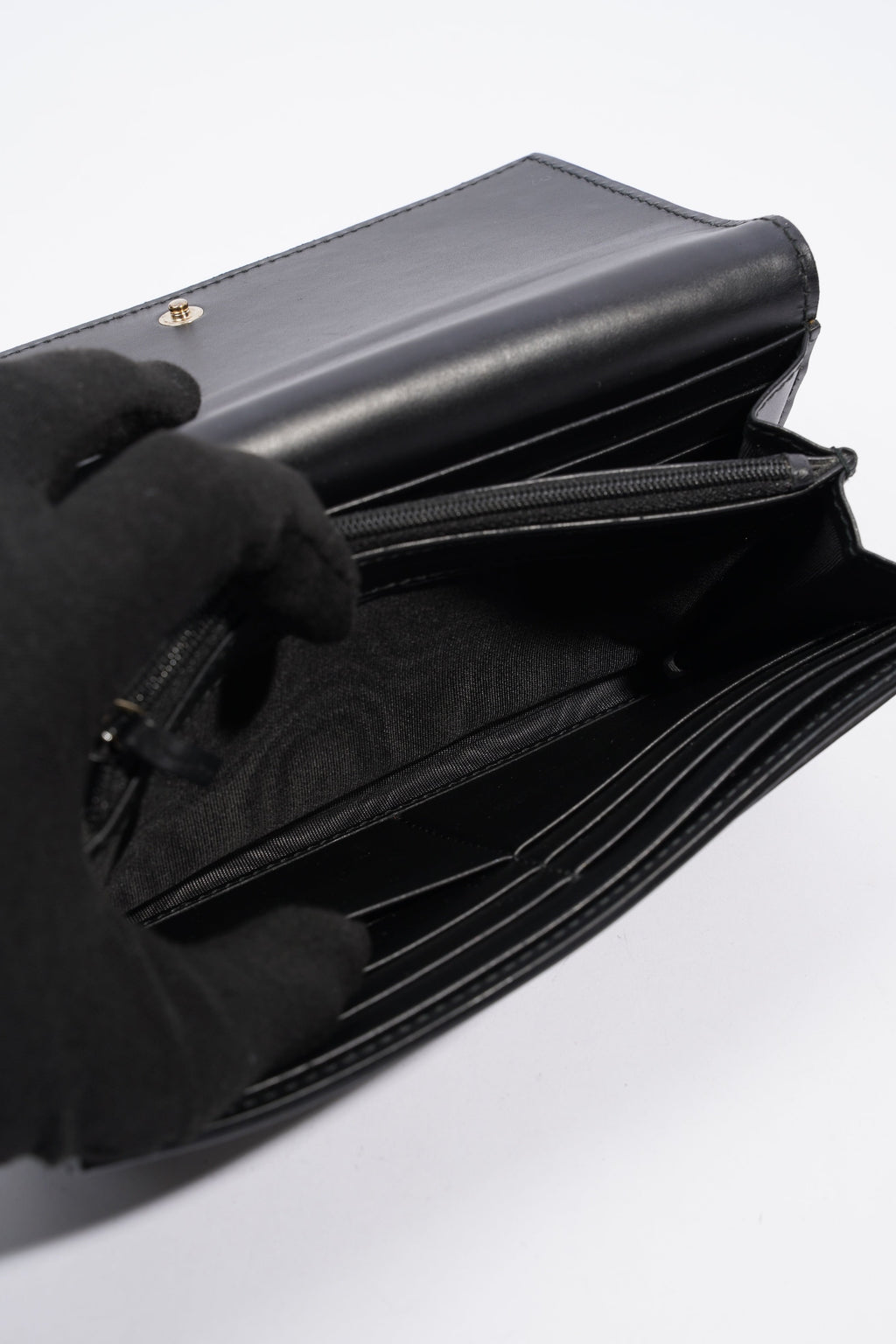 Gucci Guccissima Bow Wallet Black Leather