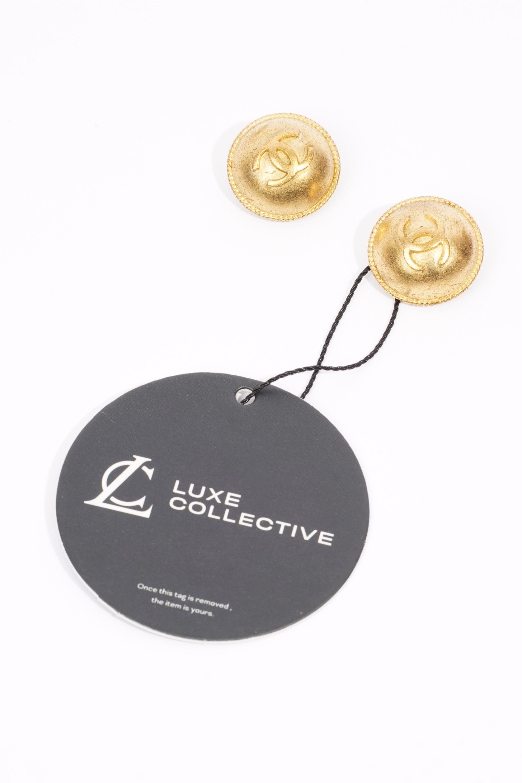 Chanel Smooth Round Logo Earrings Gold Gold Plated