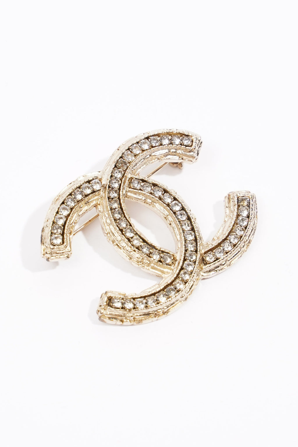 Chanel Brooch Gold / Diamantes Gold Plated