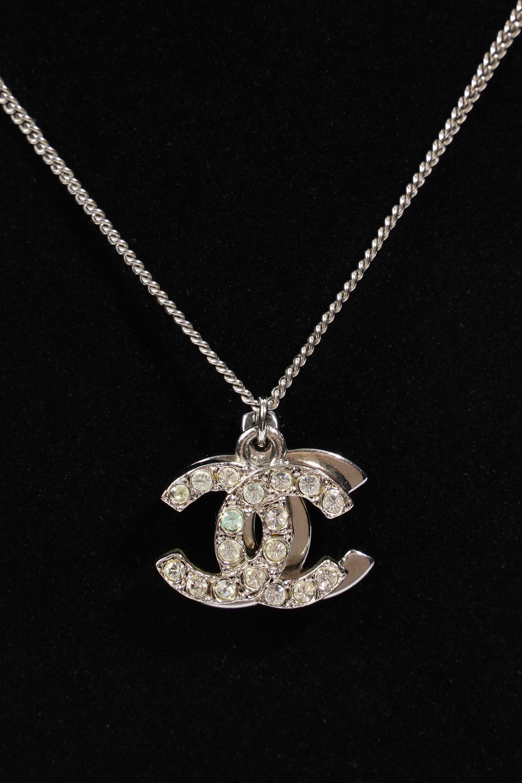 Chanel Double Logo Necklace Silver / Diamante Base Metal