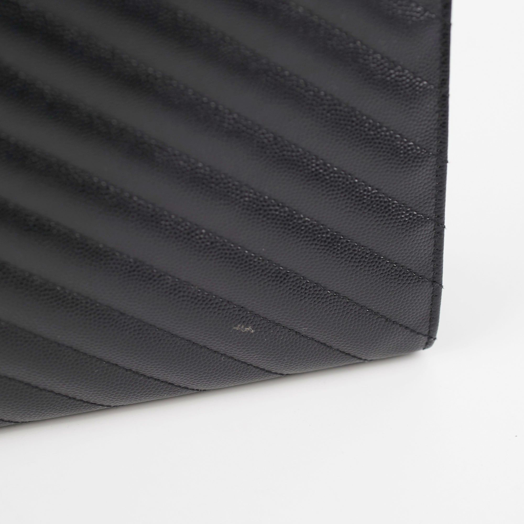 Saint Laurent Envelope Large Black