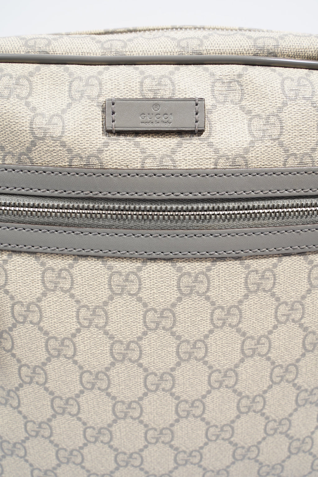 Gucci Messenger Bag Beige / Grey Canvas