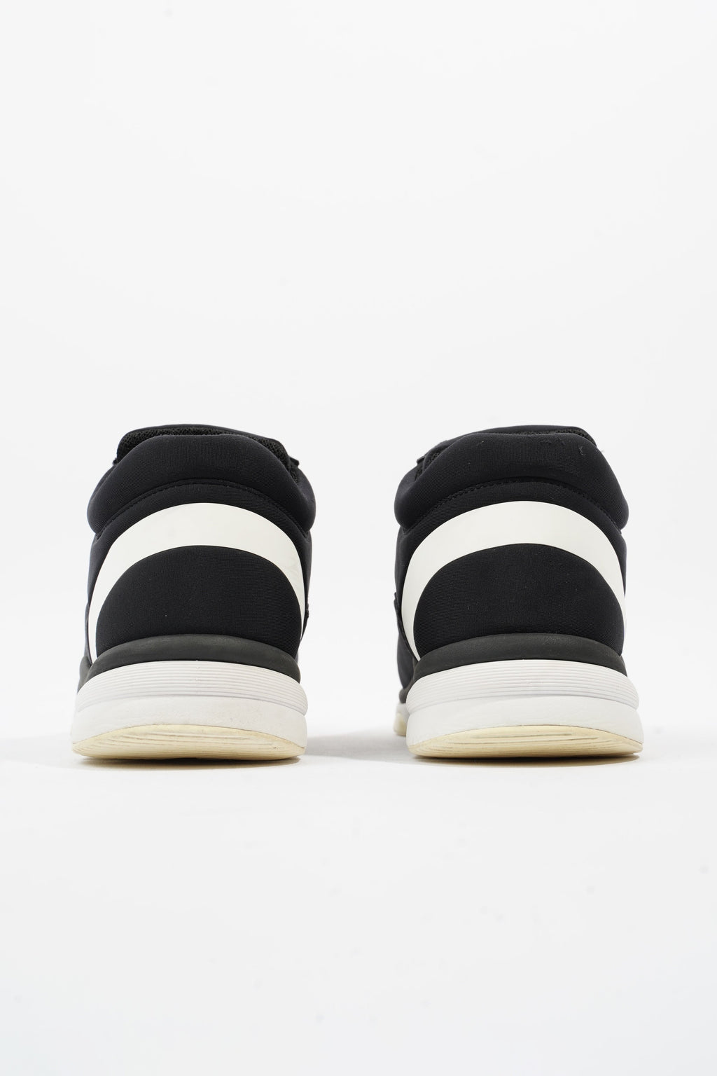 Chanel CC Logo Sneaker Black / White / Pink Nylon EU 39.5 UK 6.5