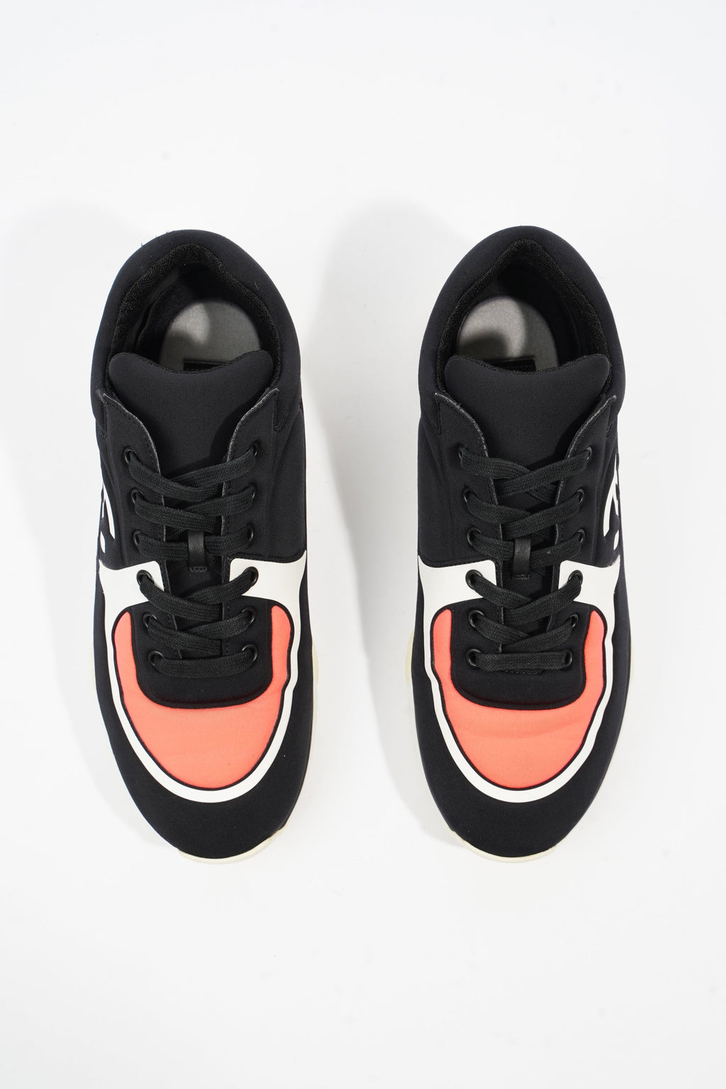 Chanel CC Logo Sneaker Black / White / Pink Nylon EU 39.5 UK 6.5