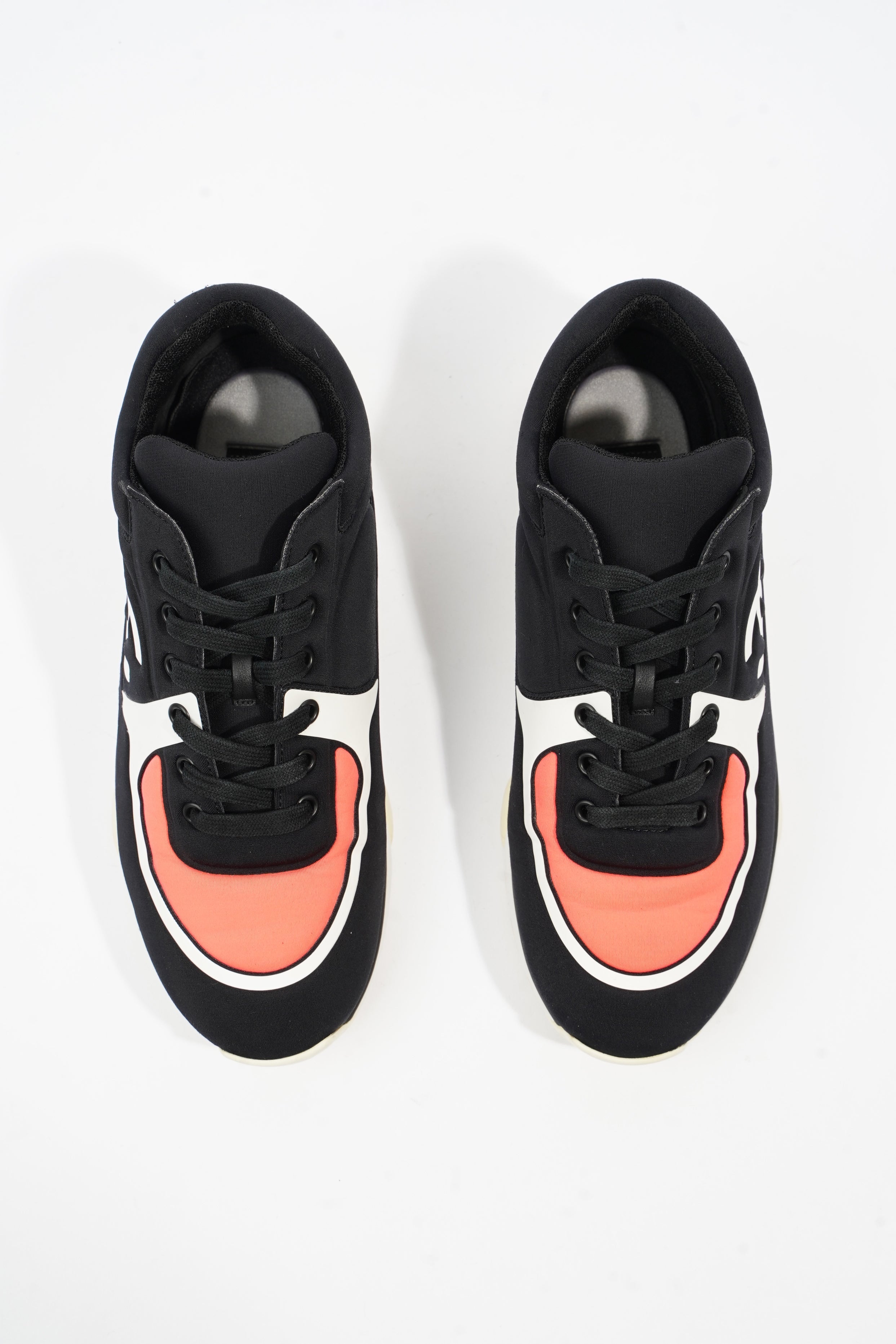 Chanel CC Logo Sneaker Black / White / Pink Nylon EU 39.5 UK 6.5