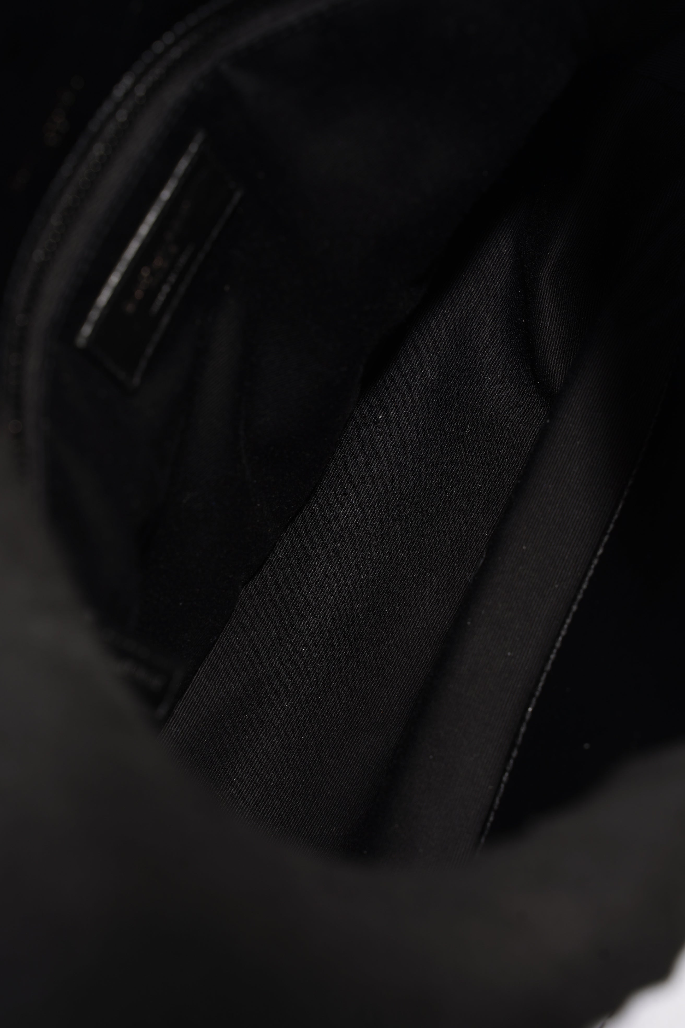 Saint Laurent Niki Black Leather Medium