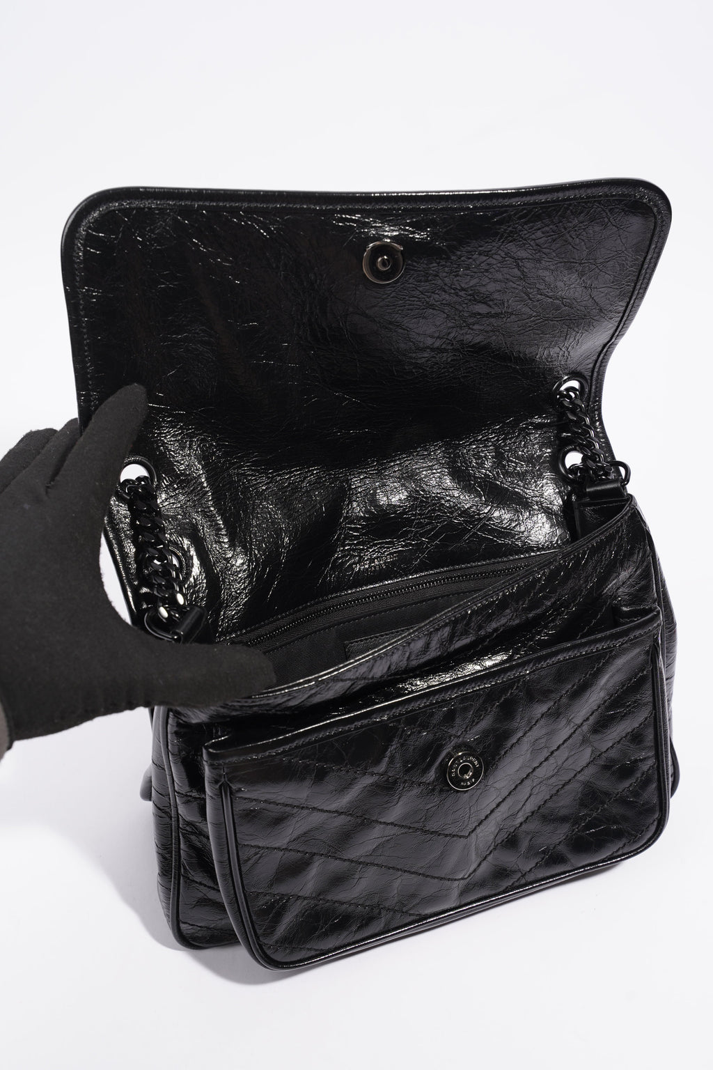 Saint Laurent Niki Black Leather Medium