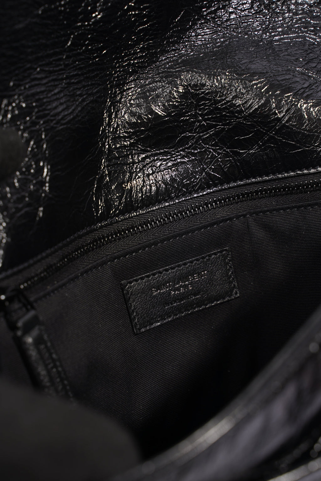 Saint Laurent Niki Black Leather Medium