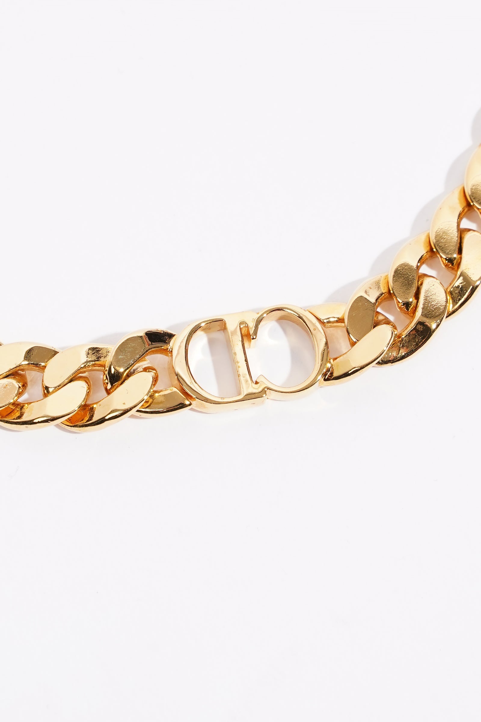 Christian Dior 30 Montaigne Chocker Gold Base Metal