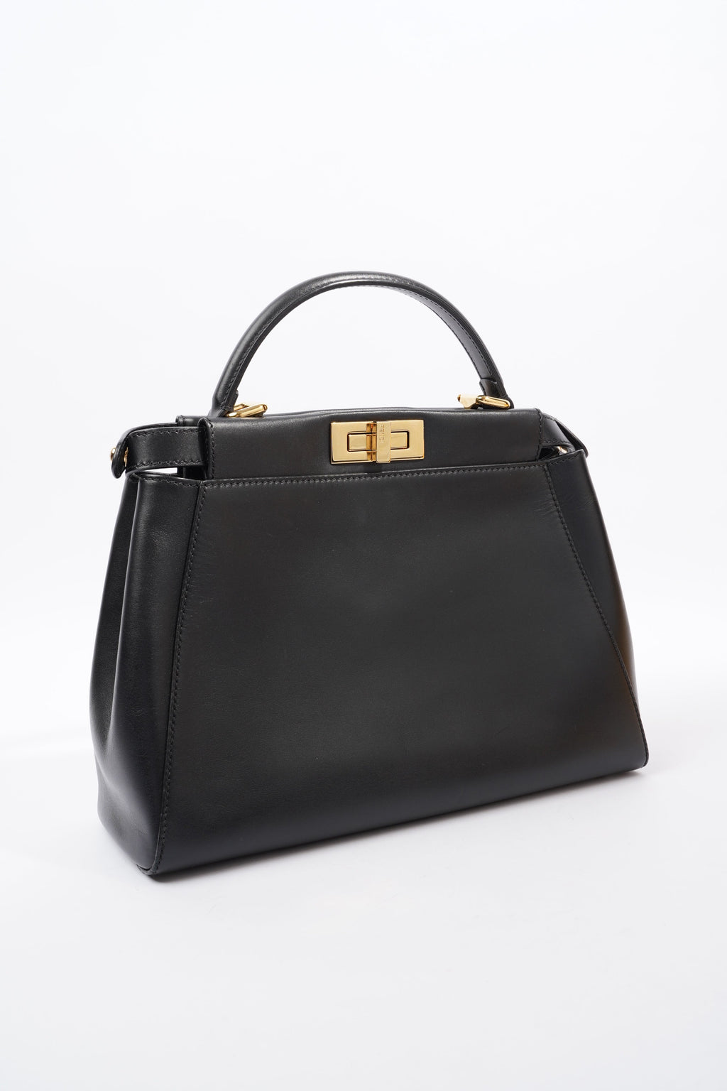 Fendi Peekaboo Top Handle Black Leather Medium