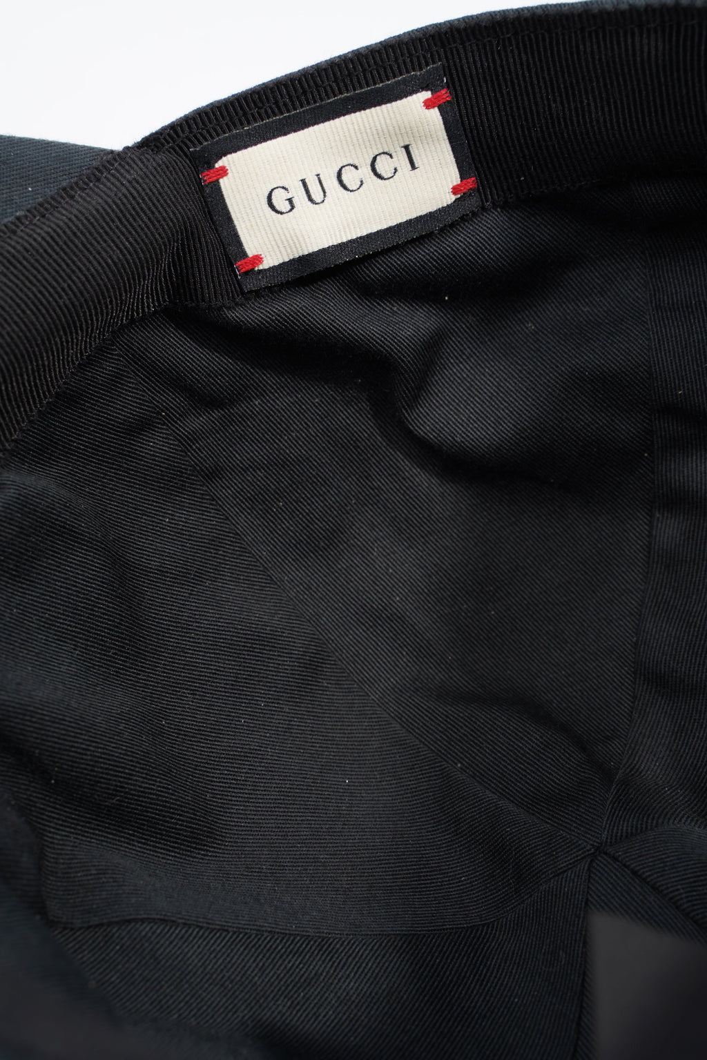 Gucci Logo Cap Black / Red Fabric M