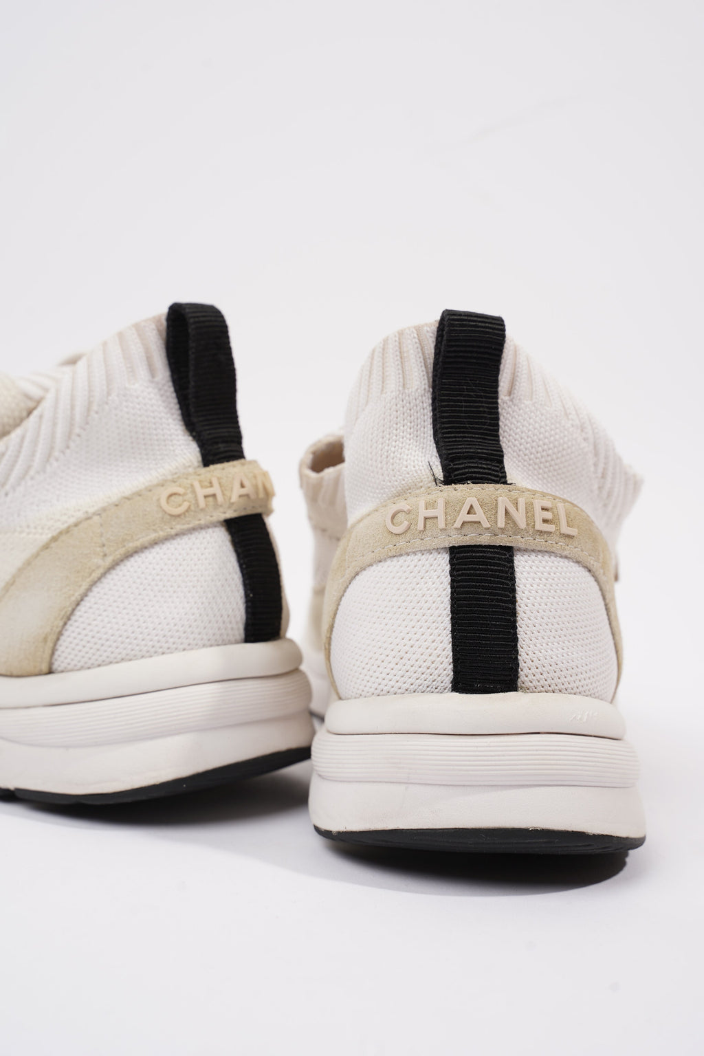 Chanel CC Runners White / Cream Suede EU 40 UK 7