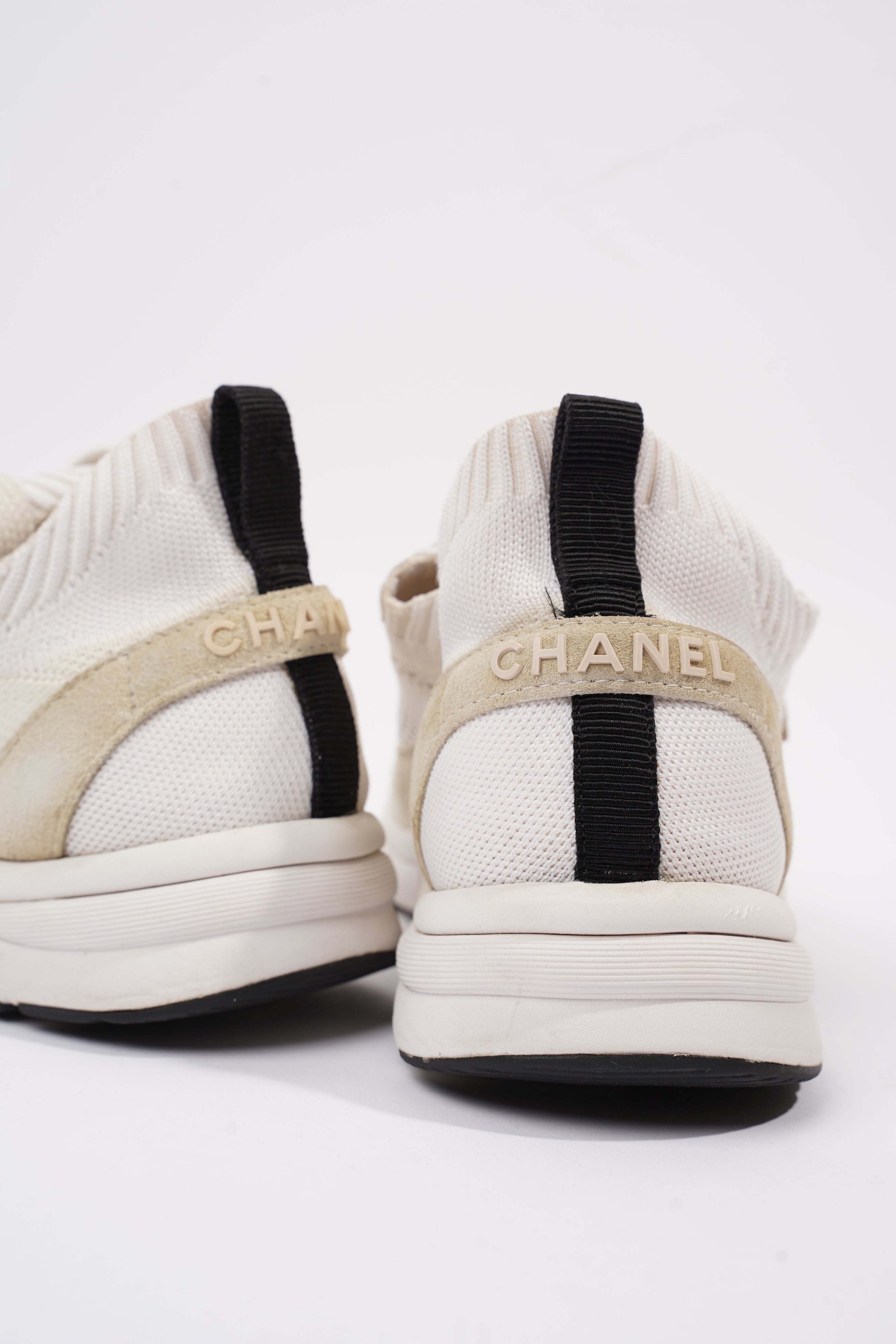 Chanel CC Runners White / Cream Suede EU 40 UK 7
