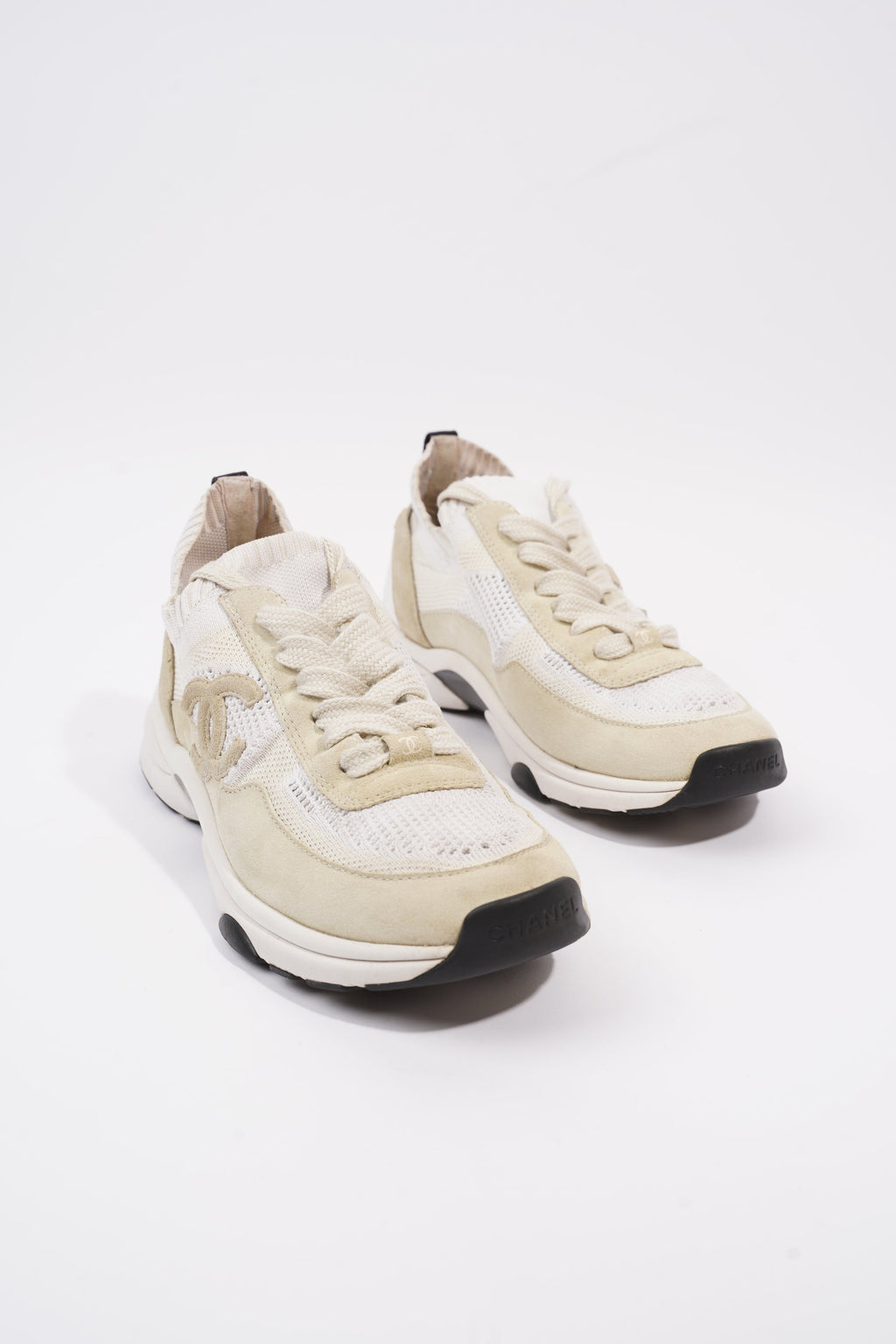 Chanel CC Runners White / Cream Suede EU 40 UK 7