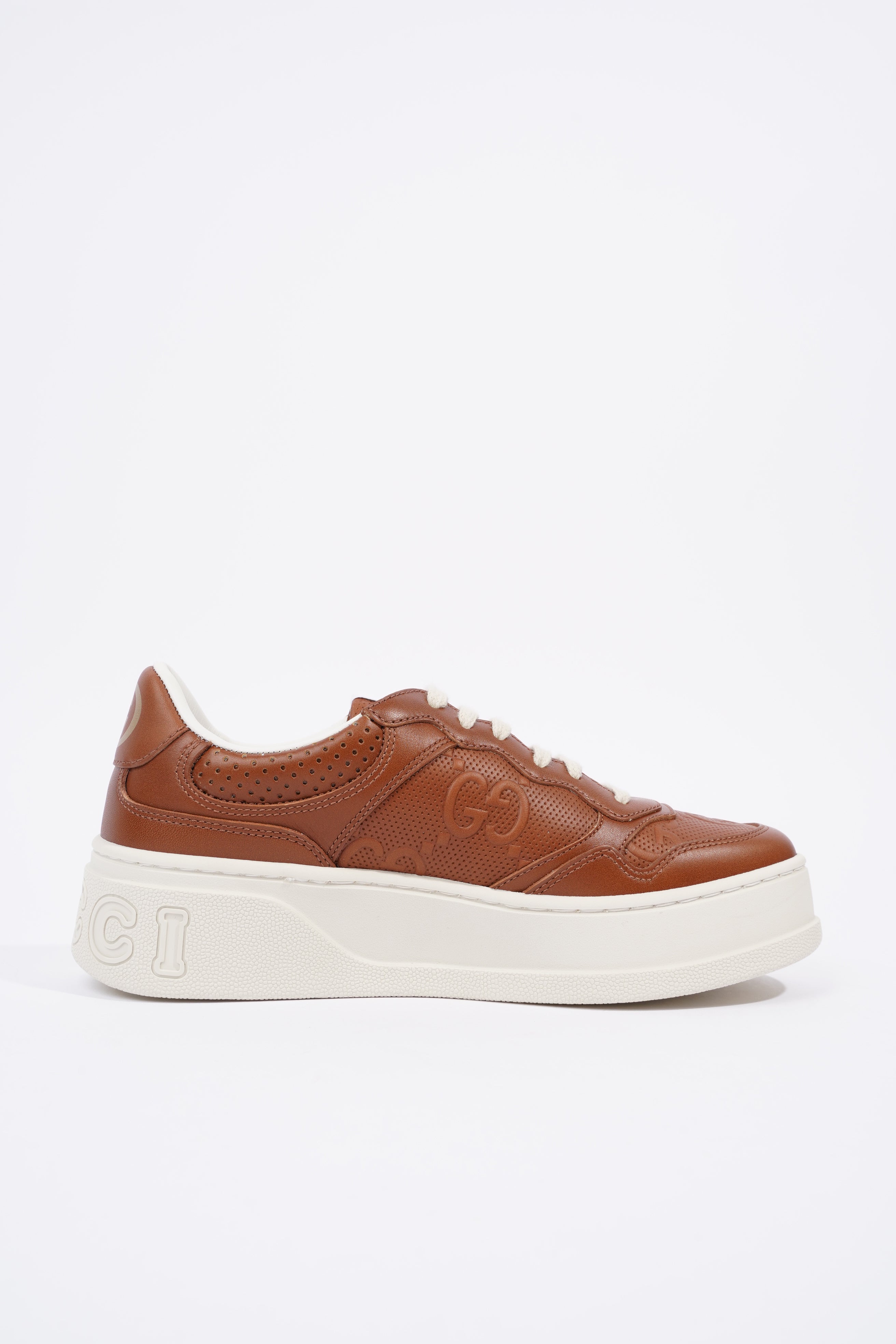 Gucci GG Logo Embossed Brown / White Leather EU 37.5 UK 4.5