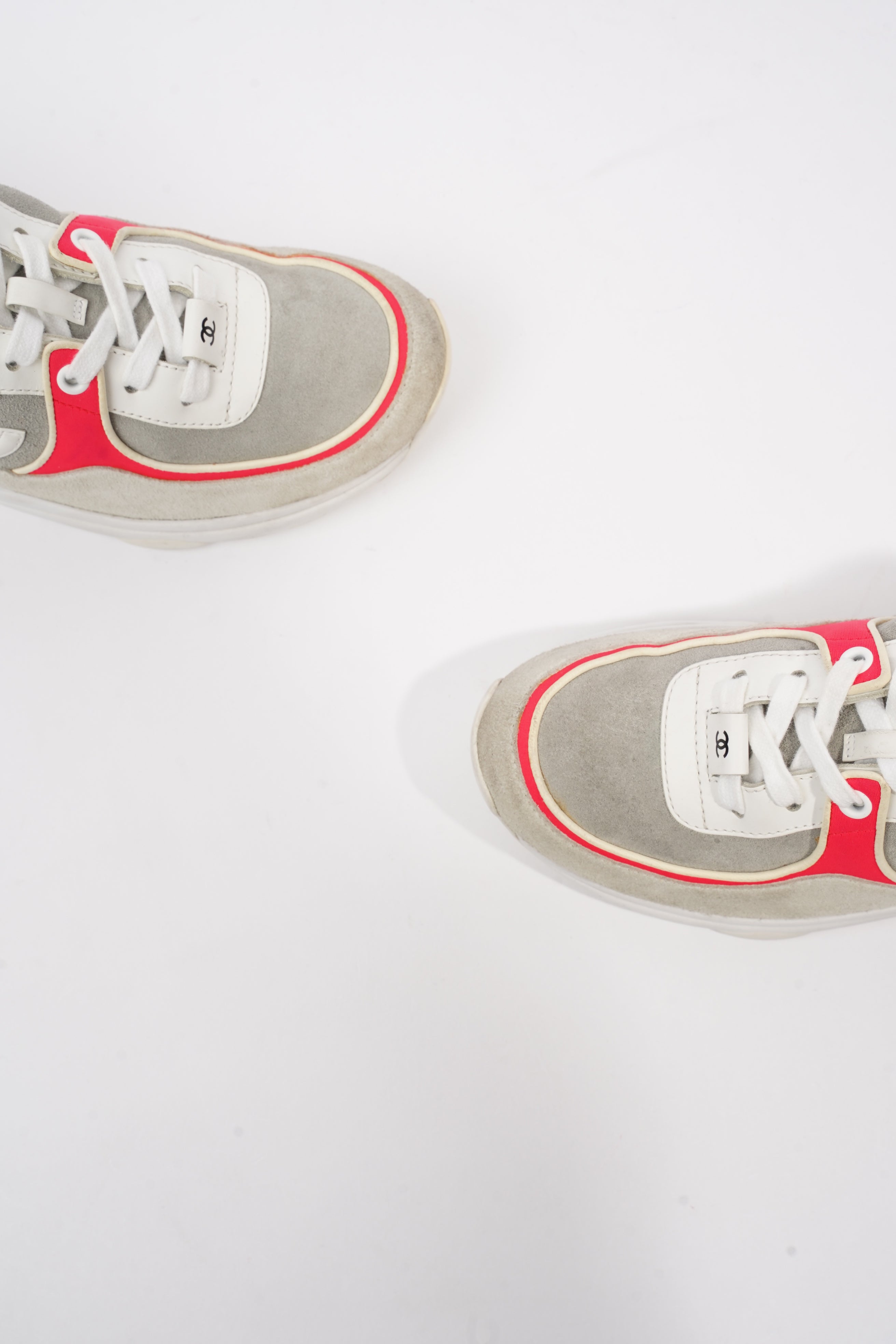 Chanel CC Logo Sneaker Grey / White / Red Suede EU 37.5 UK 4.5
