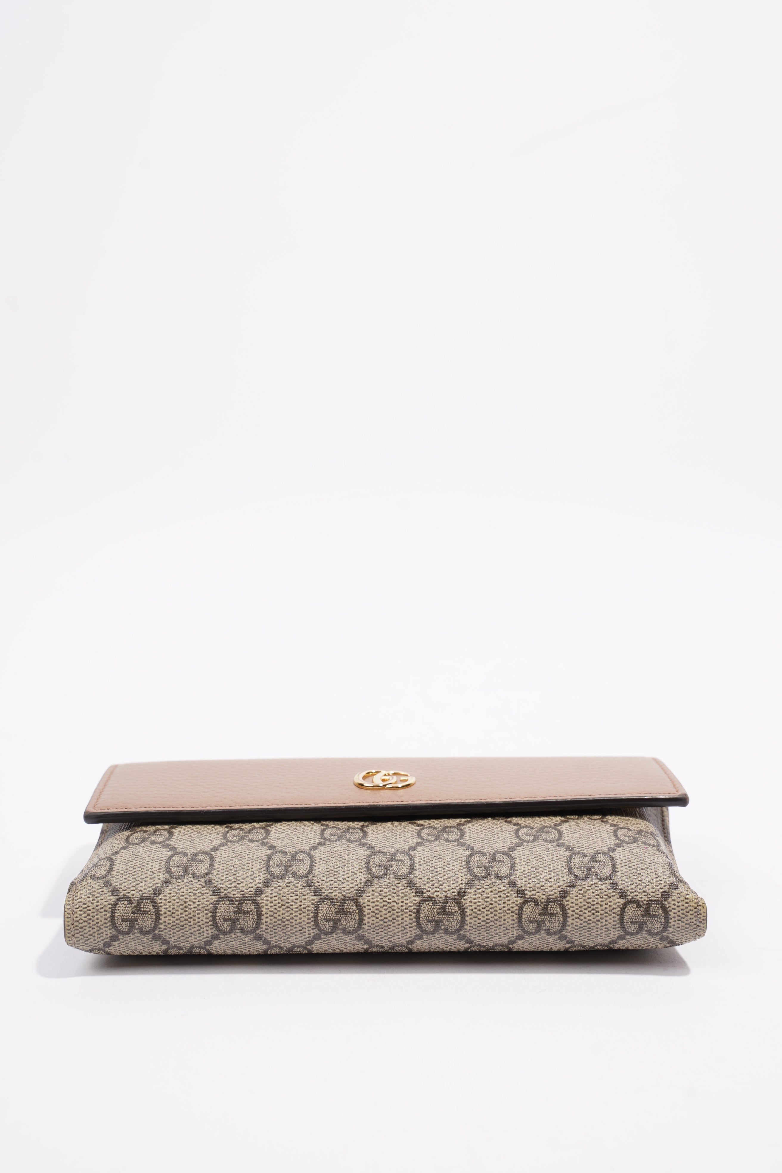 Gucci GG Marmont Continental Wallet Supreme / Dusty Pink Coated Canvas