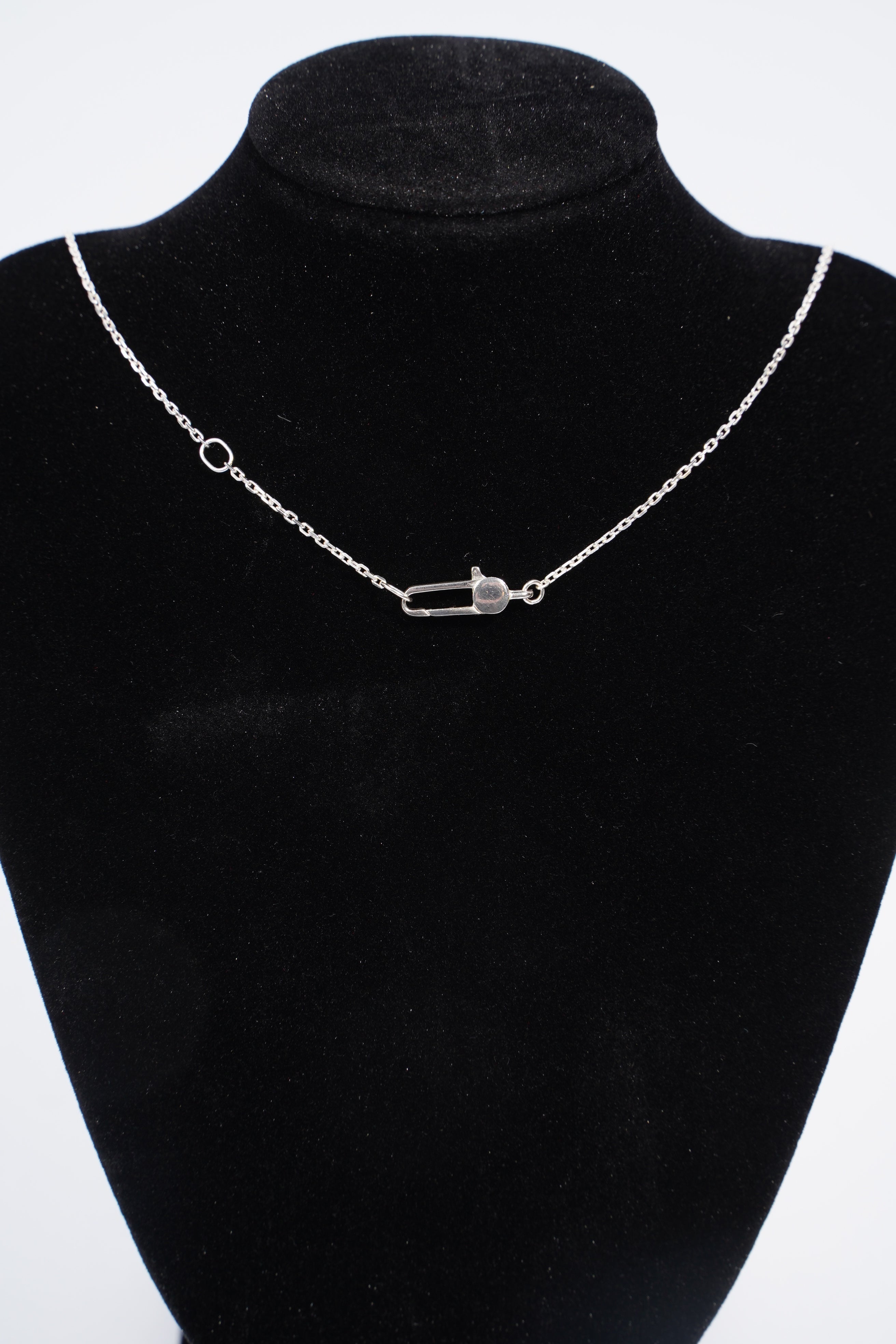 Gucci Trademark Necklace With Heart Pendant Silver Silver Sterling